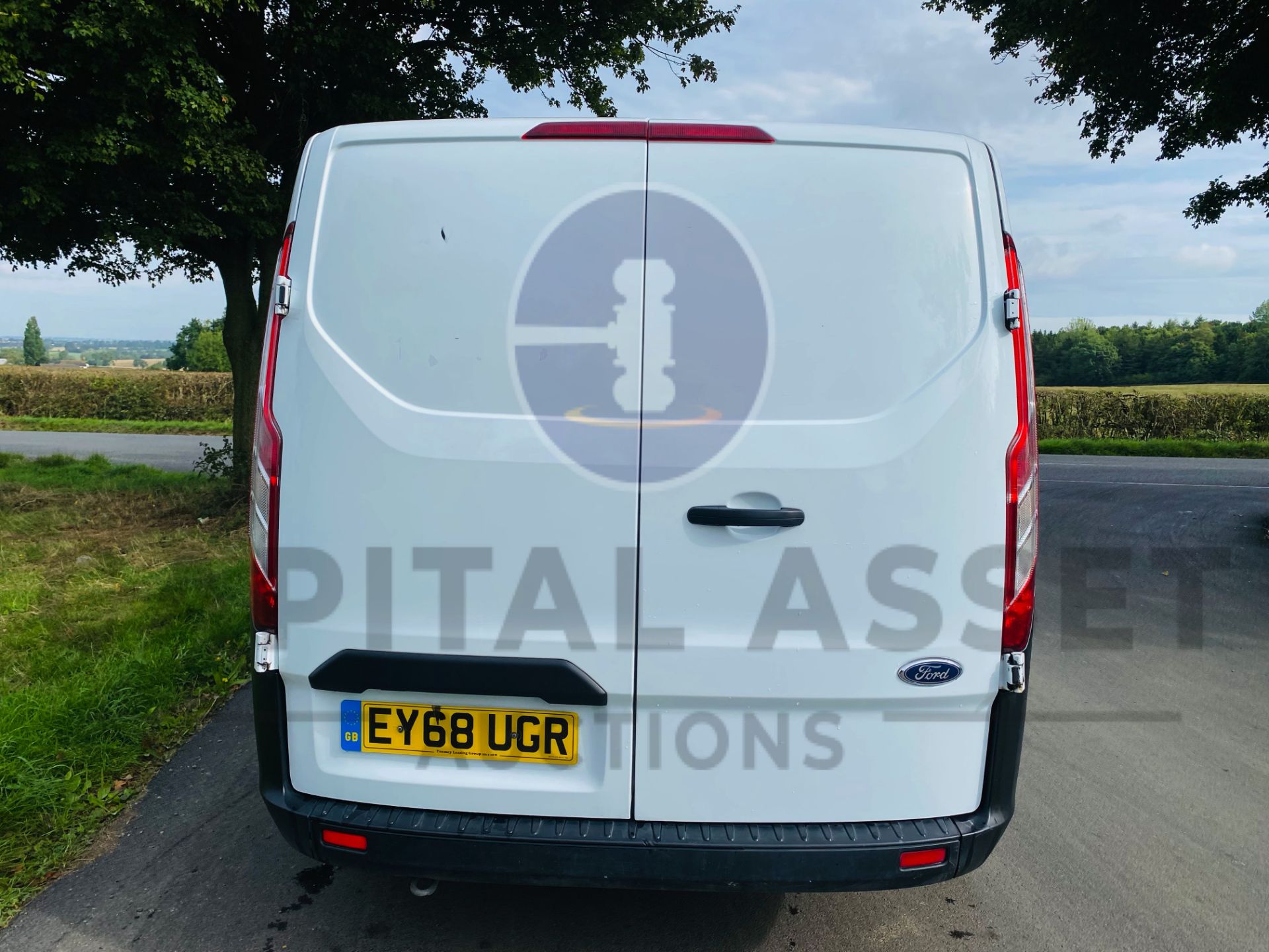 FORD TRANSIT CUSTOM *GAH REFRIGERATED VAN* (2019 - EURO 6) 2.0 TDCI - 6 SPEED (1 OWNER FROM NEW) - Image 7 of 38