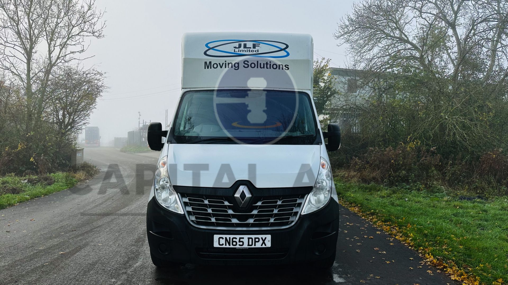 RENAULT MASTER 165.35 *LWB - LOW LOADER / LUTON BOX VAN* (2016 MODEL) 2.3 DCI - 165 BHP *AIR CON* - Image 4 of 39