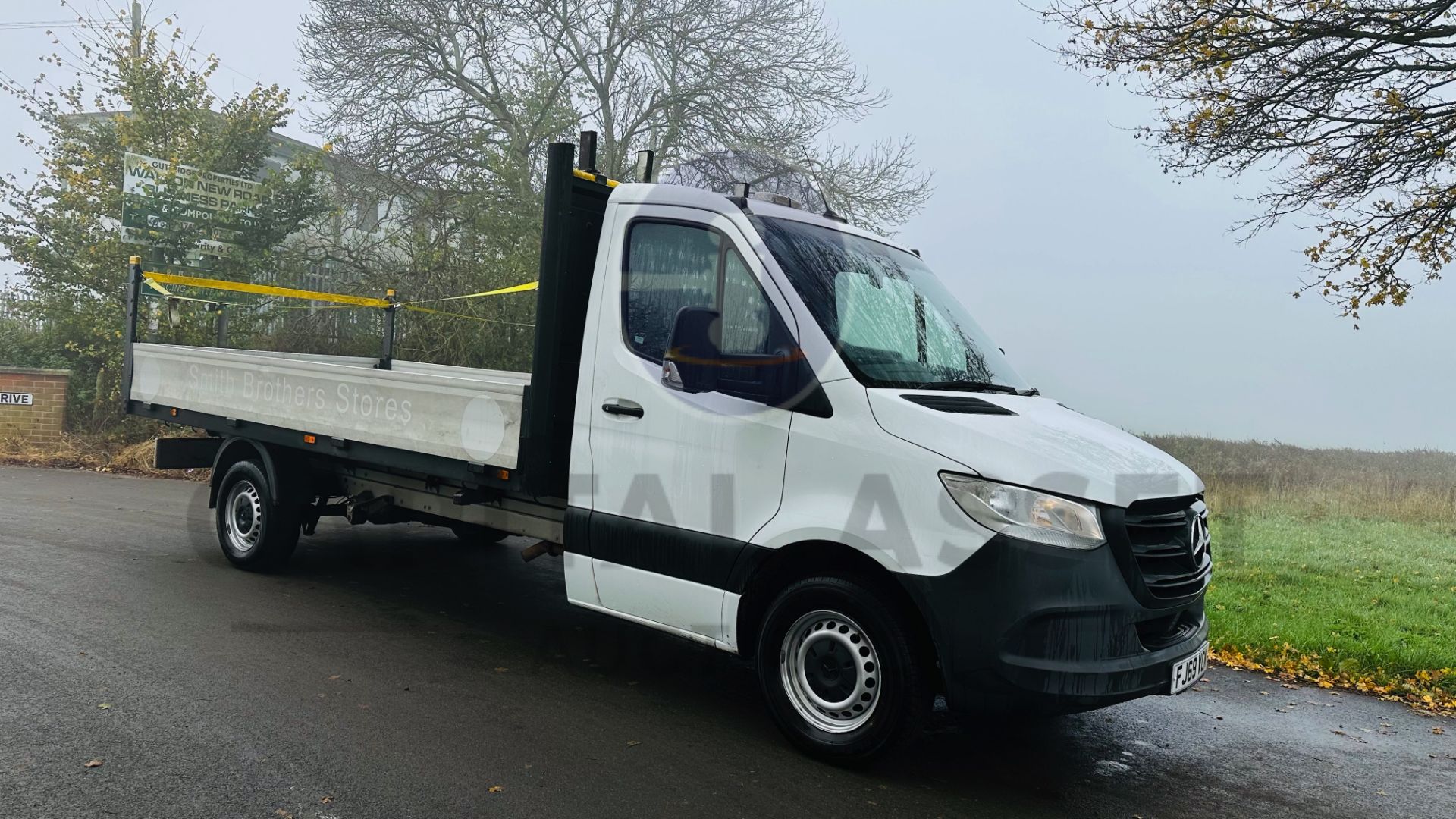 (ON SALE) MERCEDES-BENZ SPRINTER 314 CDI *LWB - DROPSIDE TRUCK* (2020 - EURO 6) 141 BHP - AUTOMATIC - Image 3 of 37