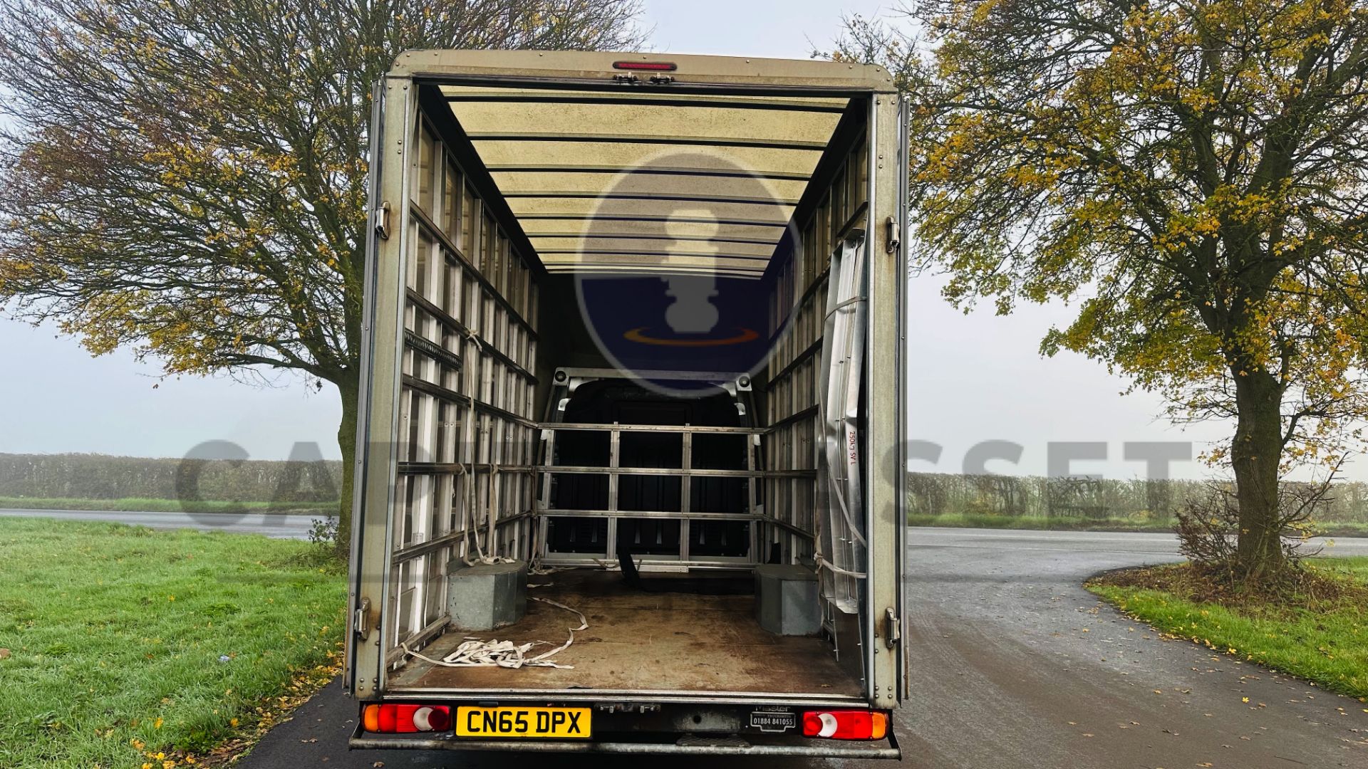 RENAULT MASTER 165.35 *LWB - LOW LOADER / LUTON BOX VAN* (2016 MODEL) 2.3 DCI - 165 BHP *AIR CON* - Image 22 of 39