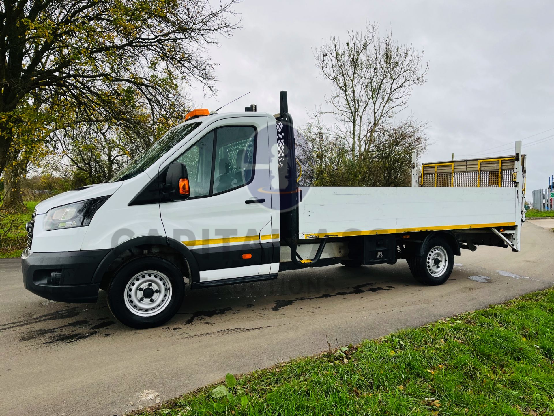 (On Sale) FORD TRANSIT 2.0TDCI "130" XLWB DROPSIDE WITH ELECTRIC TAIL LIFT (2019) 1 OWNER - EURO 6 - Image 7 of 22