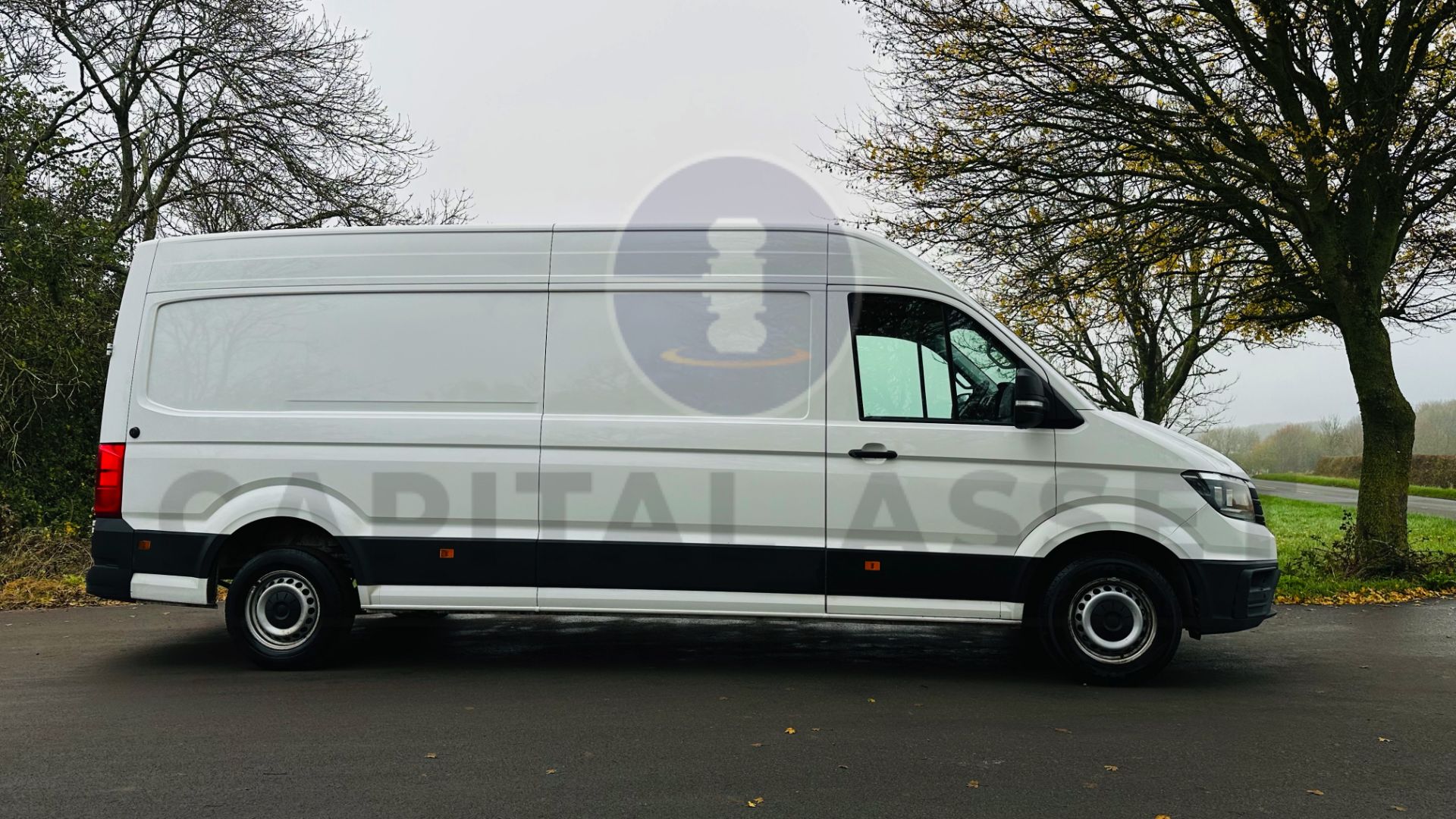 VOLKSWAGEN CRAFTER *TRENDLINE* LWB HI-ROOF (2020 -EURO 6) 2.0 TDI -1 40 BHP- 6 SPEED *A/C* (3500 KG) - Image 14 of 39