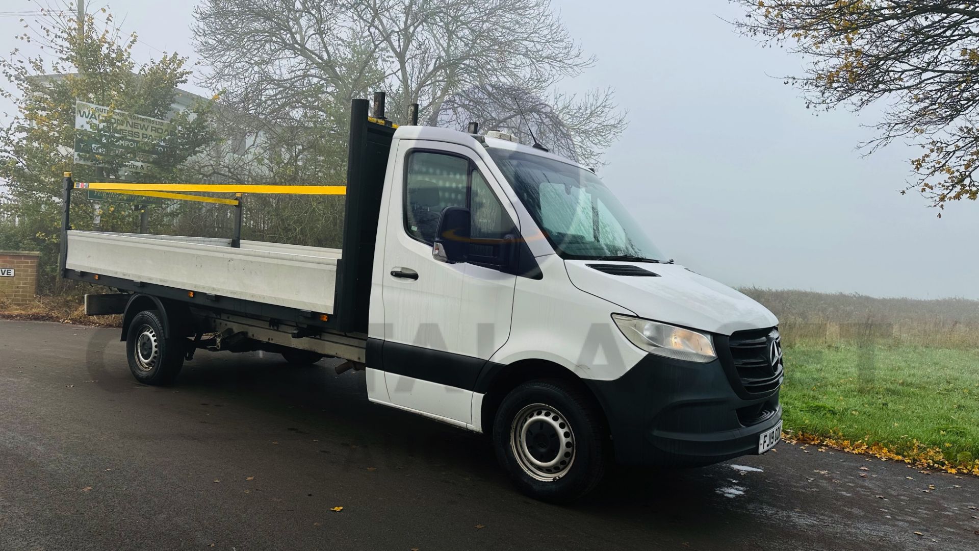 MERCEDES-BENZ SPRINTER 314 CDI RWD *LWB - DROPSIDE TRUCK* (2019 - EURO 6) 141 BHP -6 SPEED (3500 KG) - Image 3 of 37