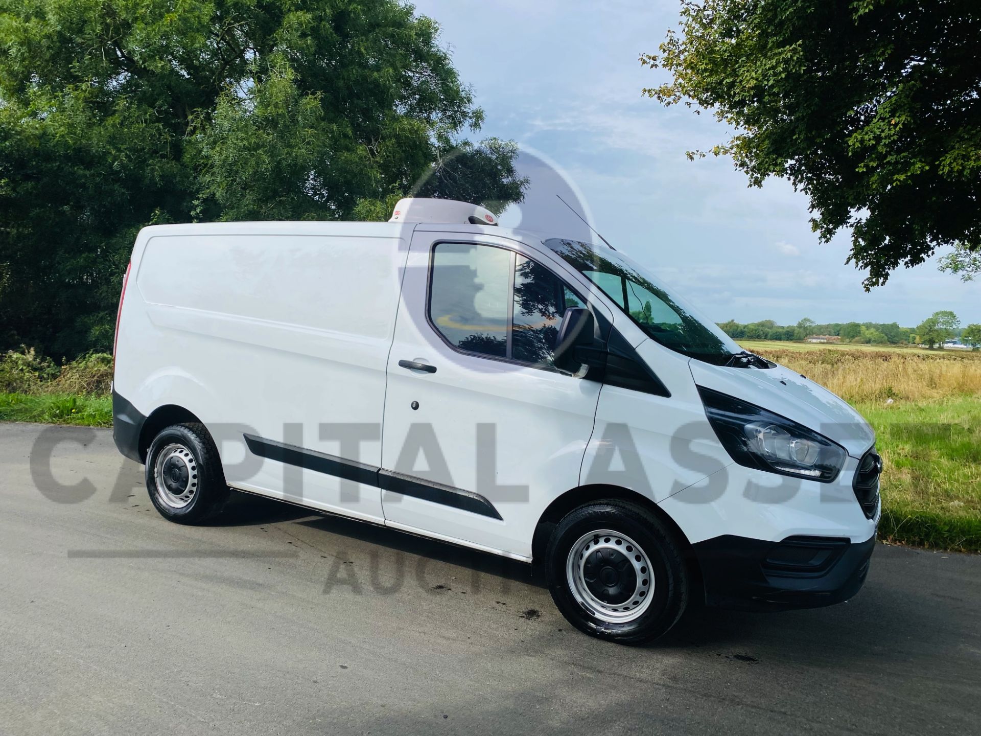 FORD TRANSIT CUSTOM *GAH REFRIGERATED VAN* (2019 - EURO 6) 2.0 TDCI - 6 SPEED (1 OWNER FROM NEW) - Image 12 of 38