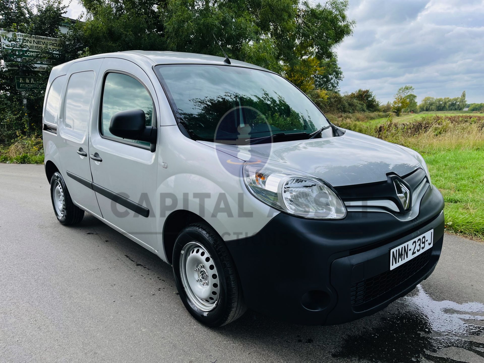 RENAULT KANGOO 1.5DCI "BUSINESS EDITION" (2018) EURO 6 - 6 SPEED - AIR CON - STOP / START -ELEC PACK - Image 3 of 22