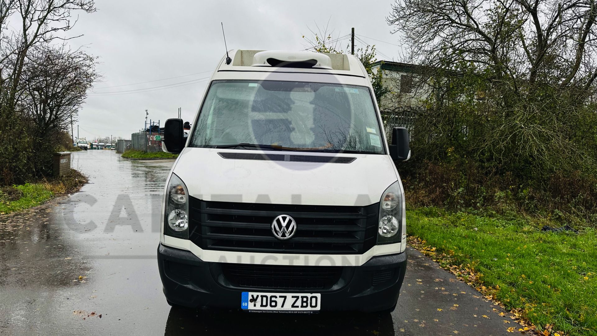 VOLKSWAGEN CRAFTER CR35 *LWB - GAH REFRIGERATED VAN* (2018 - EURO 6) 2.0 TDI 'BLUEMOTION' (1 OWNER) - Image 4 of 37