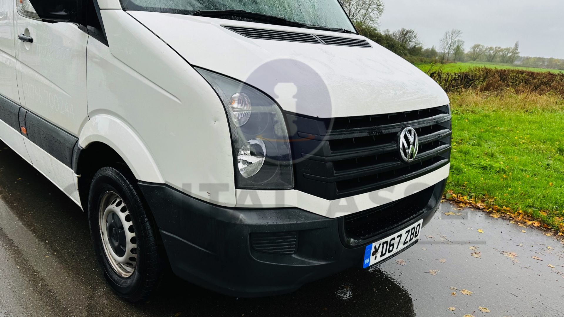 VOLKSWAGEN CRAFTER CR35 *LWB - GAH REFRIGERATED VAN* (2018 - EURO 6) 2.0 TDI 'BLUEMOTION' (1 OWNER) - Image 15 of 37