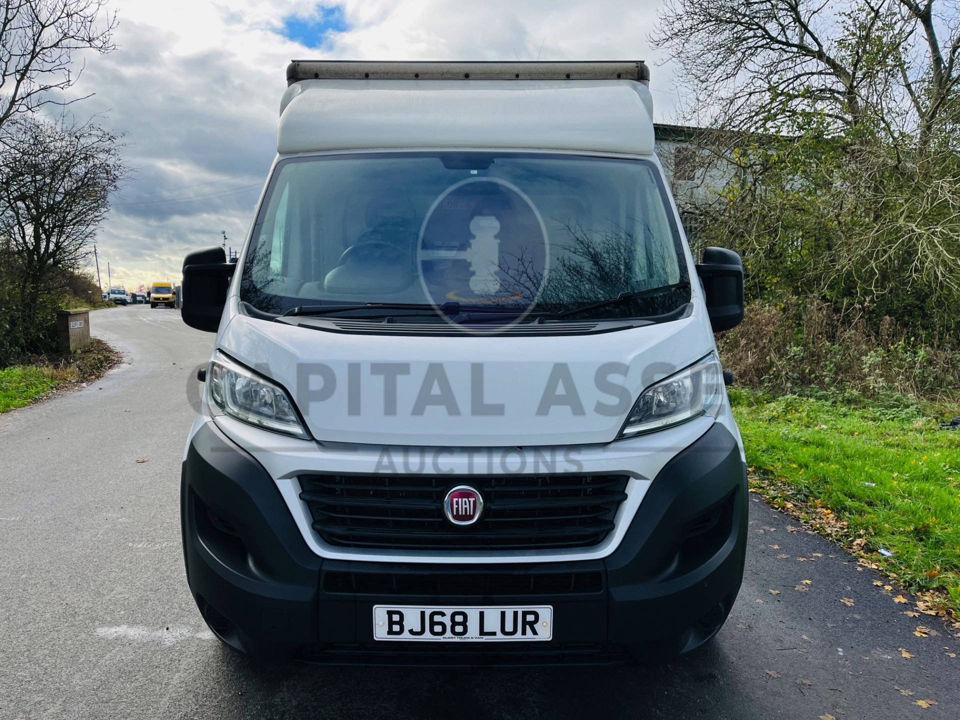 (ON SALE) FIAT DUCATO 2.3 MULTIJET (2019 MODEL) RARE CURTAIN SIDE BODY - 1 OWNER - 360 CAMERA VIEW - Image 4 of 24