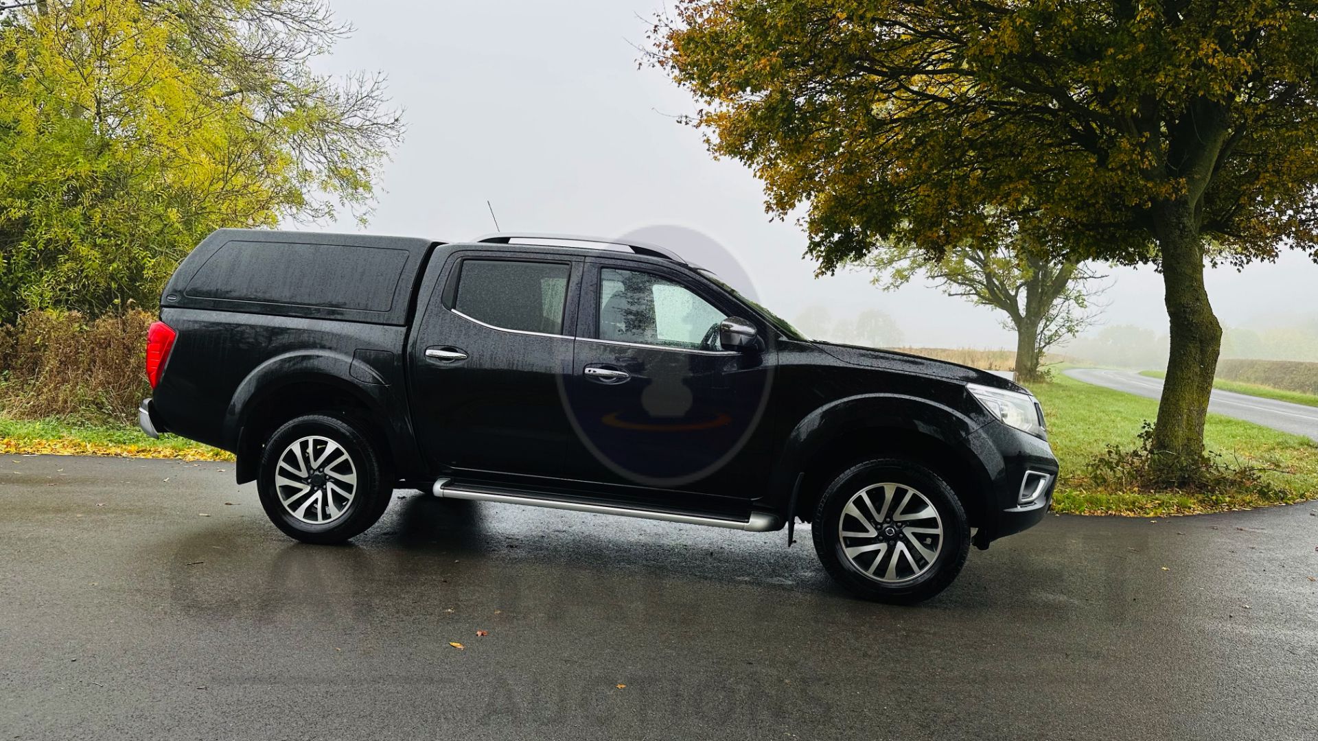 (On Sale) NISSAN NAVARA *TEKNA* DOUBLE CAB PICK-UP (68 REG - EURO 6) 2.3 DCI - STOP/START (1 OWNER) - Image 10 of 48