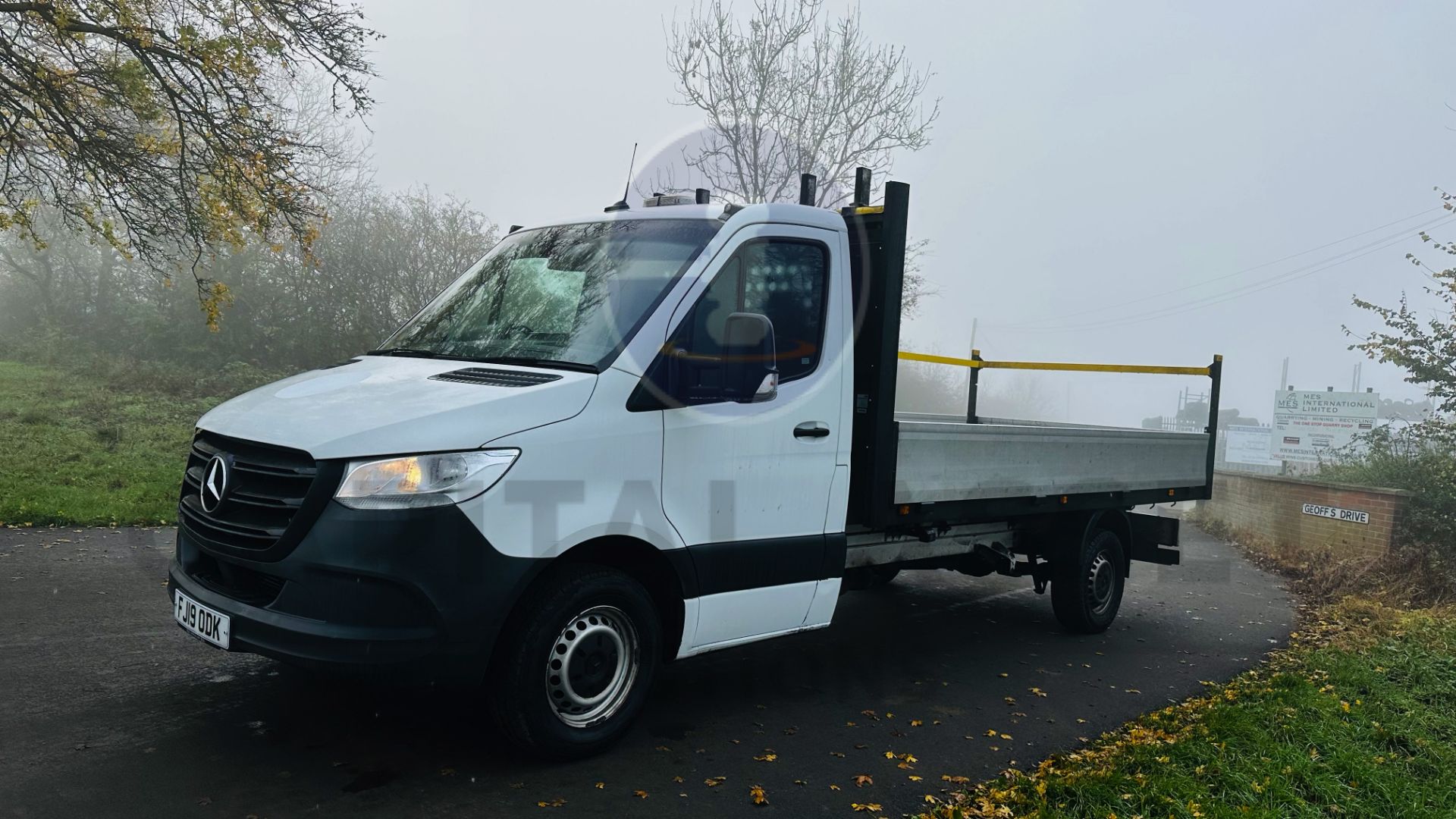 MERCEDES-BENZ SPRINTER 314 CDI RWD *LWB - DROPSIDE TRUCK* (2019 - EURO 6) 141 BHP -6 SPEED (3500 KG) - Image 6 of 37