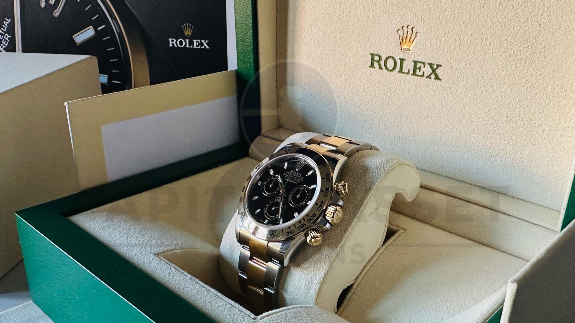 (On Sale) ROLEX COSMOGRAPH DAYTONA *18ct GOLD & OYSTER STEEL* (NOVEMBER 2022 MODEL) *BEAT THE WAIT* - Image 15 of 25