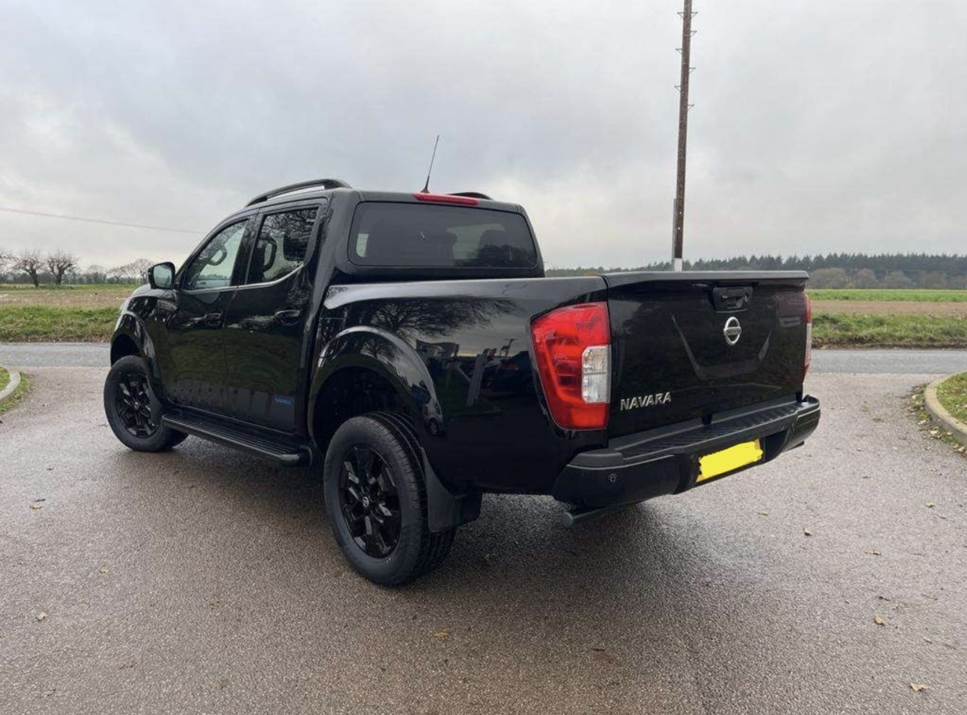 (ON SALE) NISSAN NAVARA *N-GUARD EDITION* DOUBLE CAB PICK-UP (2021-EURO 6) 2.3 DCI - (1 OWNER) - Image 5 of 16