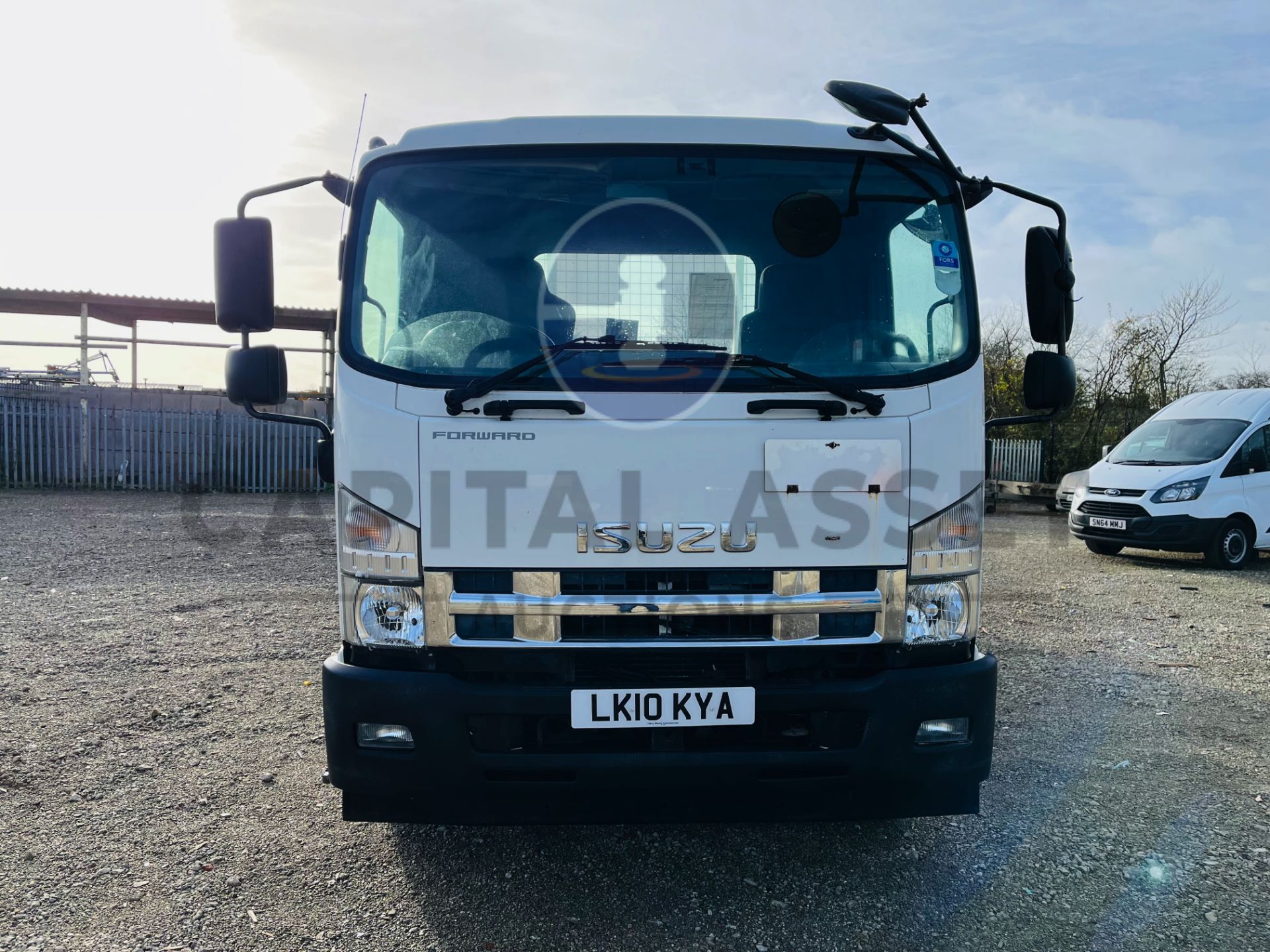 )ON SALE) ISUZU FORWARD F120.240 TRUCK (10 REG) 6 SPEED MANUAL GEARBOX - REAR SPRINGS - NO VAT! - Image 3 of 18