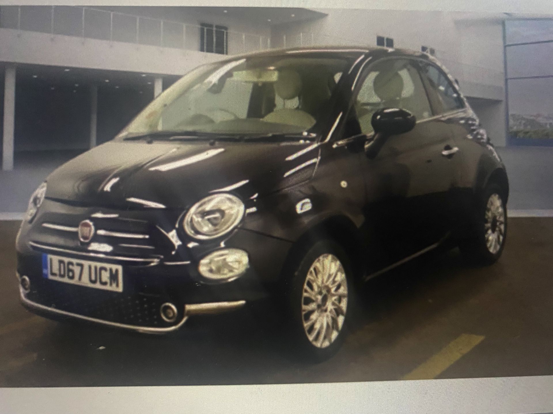 FIAT 500 LOUNGE (2018 MODEL) ONLY 26,000 MILES - PAN ROOF - AIR CON - EURO 6 (NO VAT - SAVE 20%) - Image 2 of 8