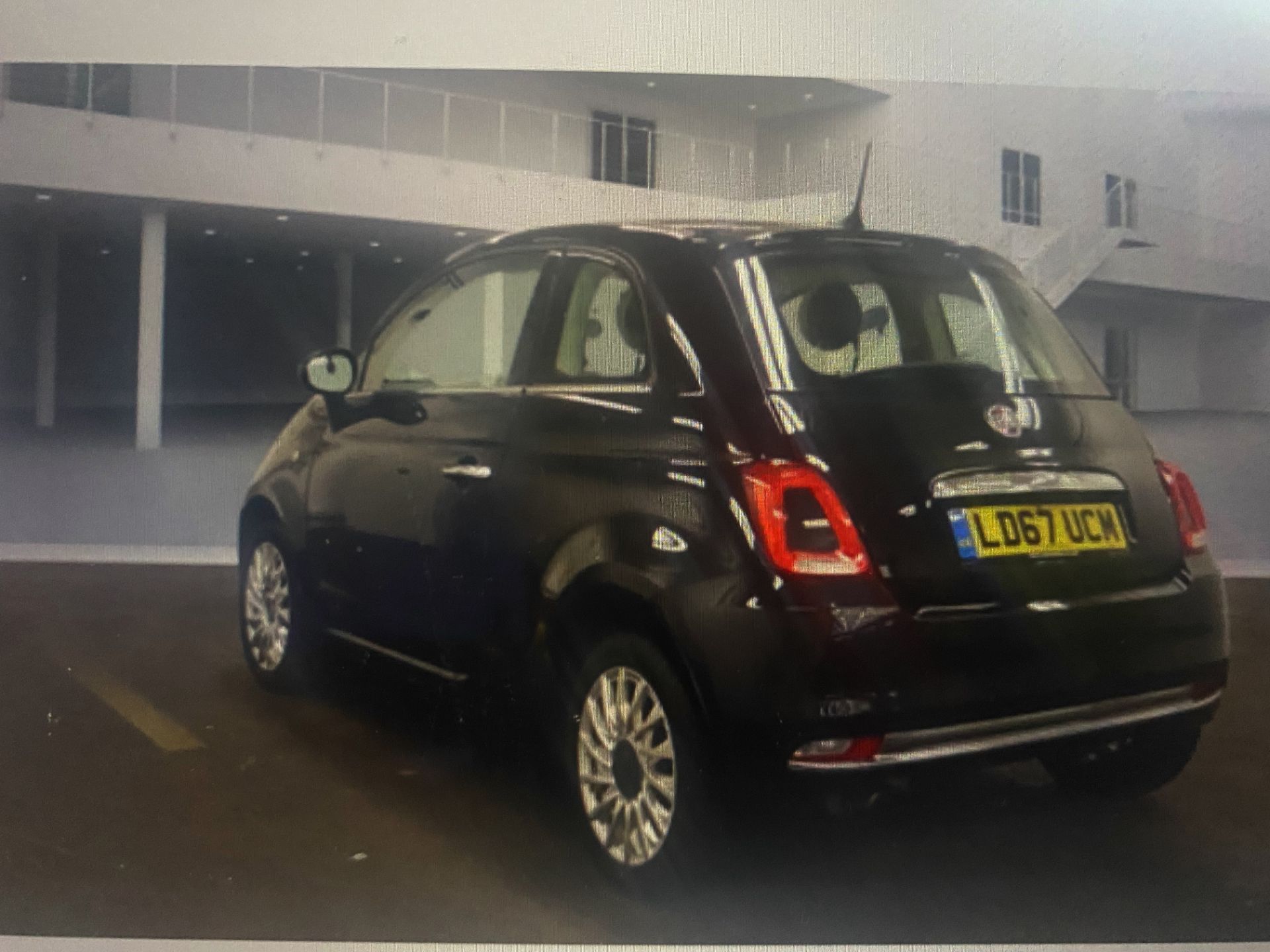 FIAT 500 LOUNGE (2018 MODEL) ONLY 26,000 MILES - PAN ROOF - AIR CON - EURO 6 (NO VAT - SAVE 20%) - Image 3 of 8