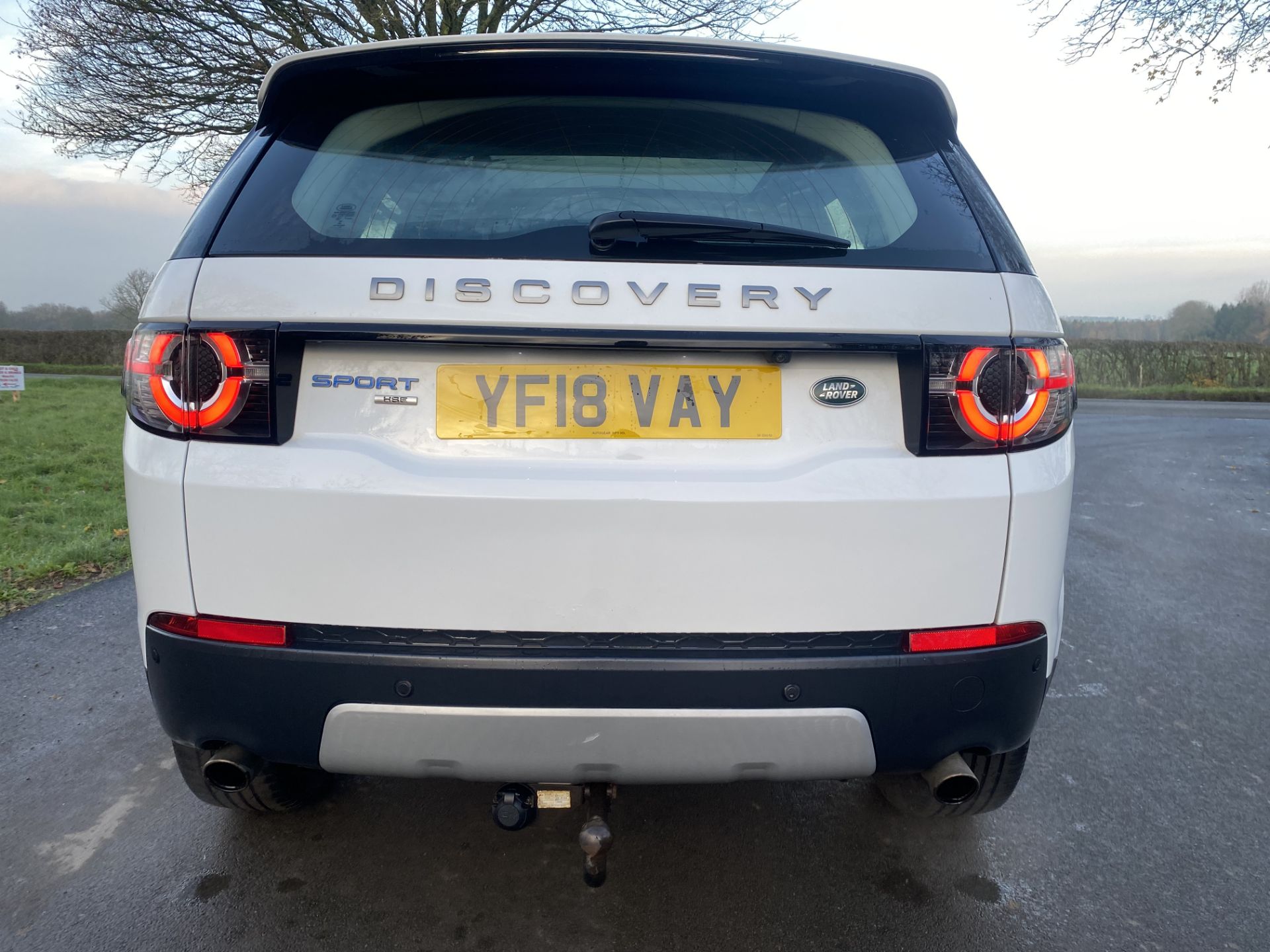 (ON SALE) LANDROVER DISCOVERY SPORT "HSE" 18 REG - 1 OWNER - LEATHER PANORAMIC ROOF - FULLY LOADED - - Image 8 of 37