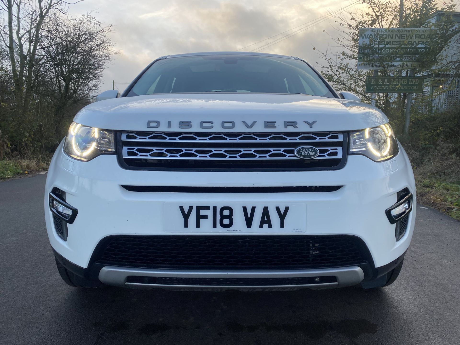 (ON SALE) LANDROVER DISCOVERY SPORT "HSE" 18 REG - 1 OWNER - LEATHER PANORAMIC ROOF - FULLY LOADED - - Image 4 of 37