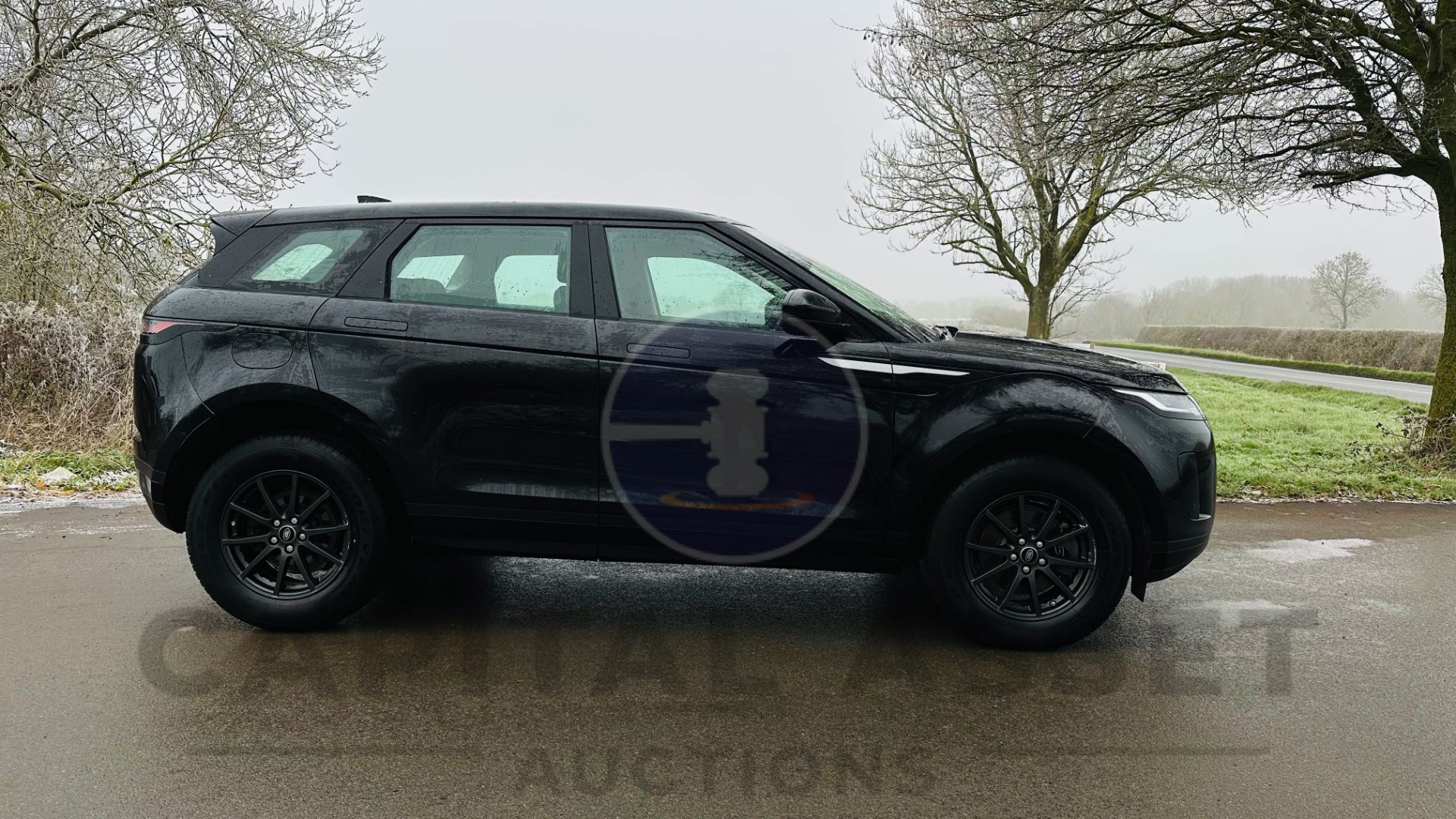 (ON SALE) RANGE ROVER EVOQUE 5 DOOR SUV (2020 - NEW MODEL) 2.0 DIESEL - EURO 6 (1 OWNER) *HUGE SPEC* - Image 14 of 44