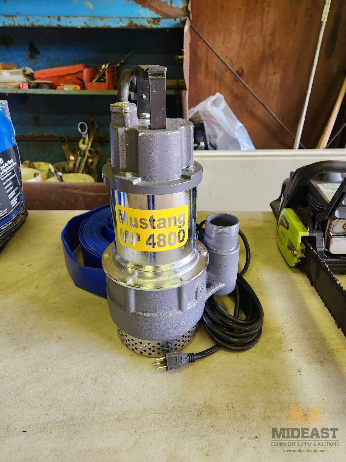 Mustang Submersible Water Pump