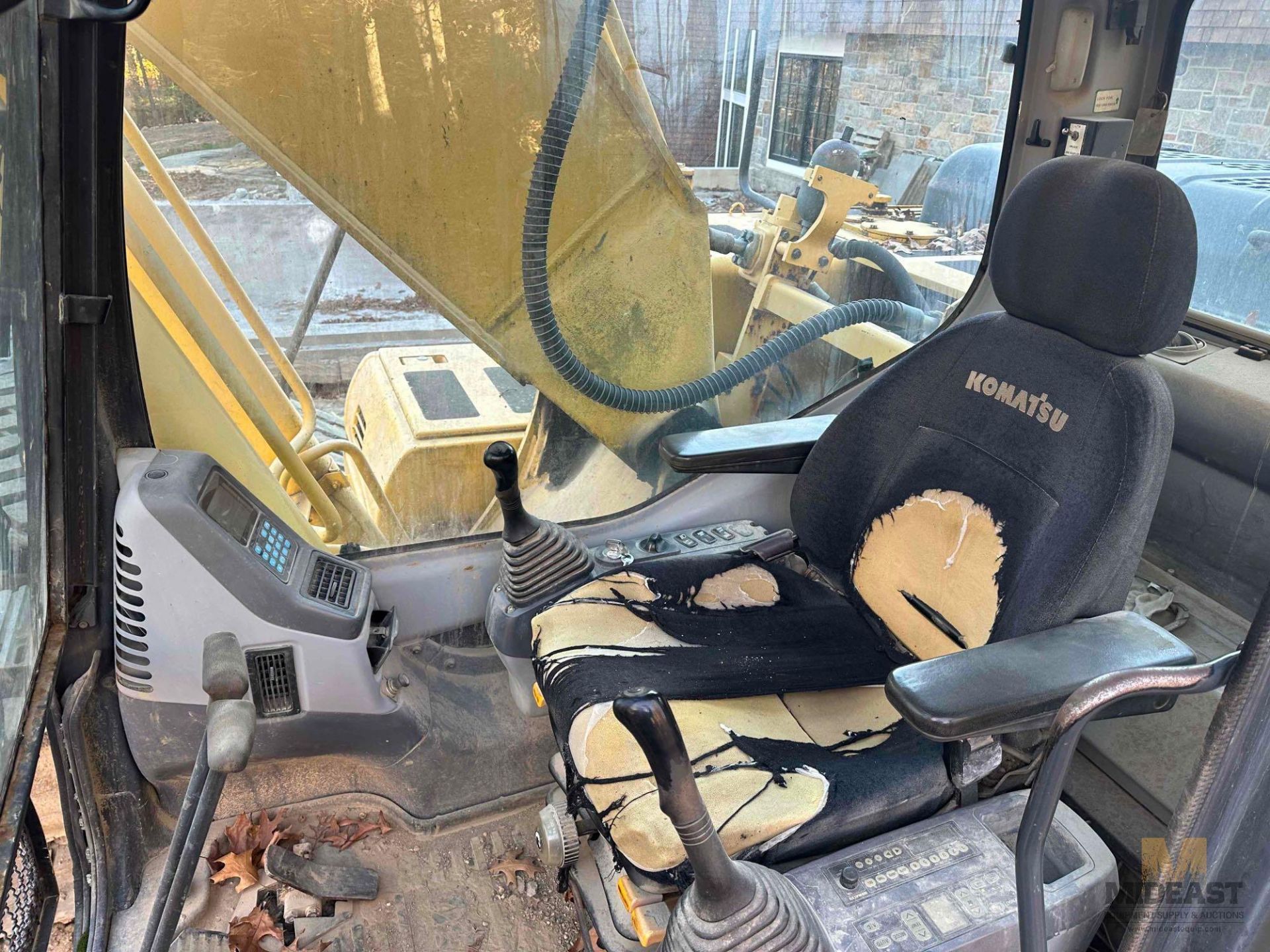 Komatsu PC200 LC-7L Excavator, s/n A87394 - Image 18 of 36