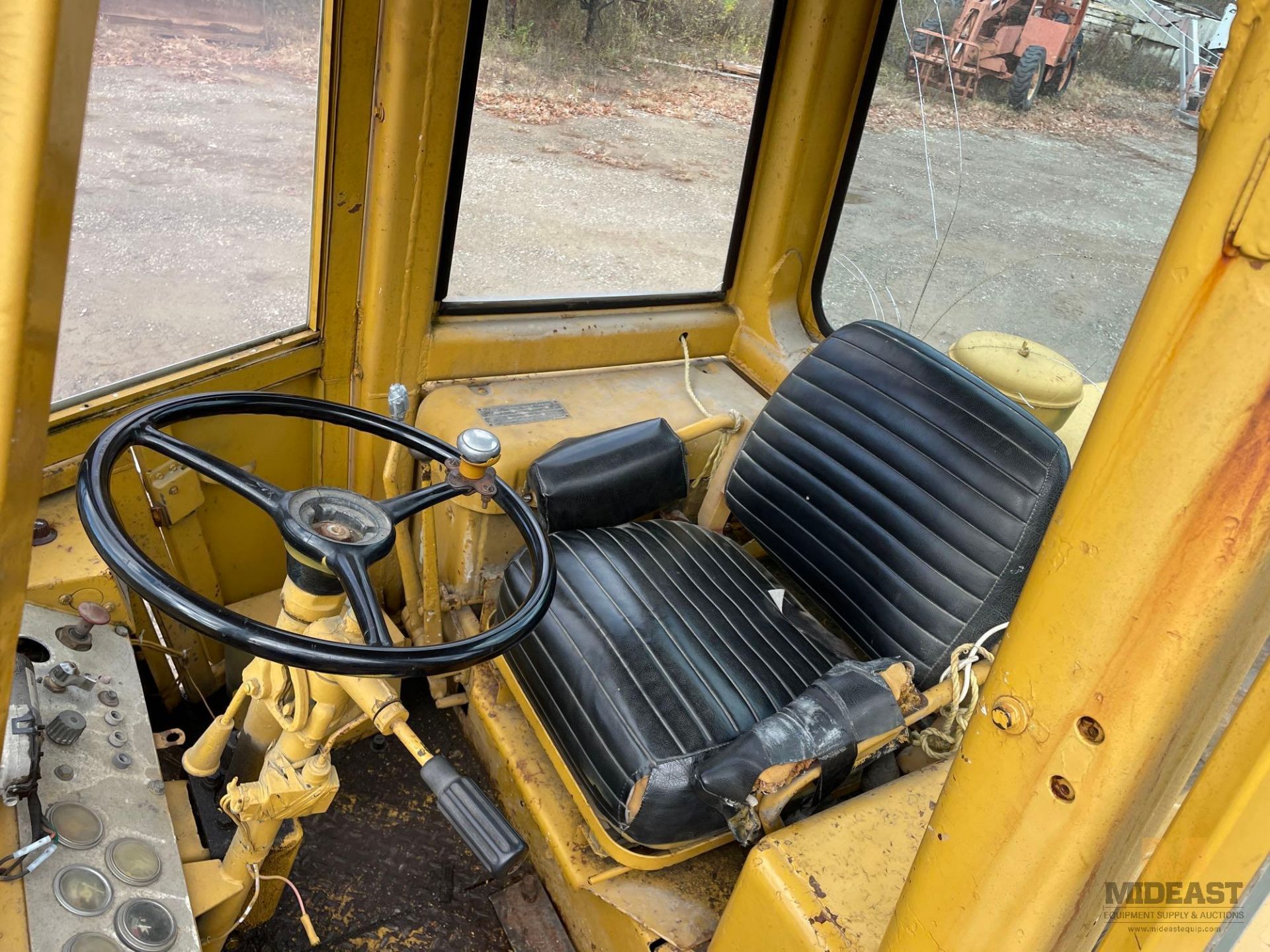 1973 CAT 920 Wheel Loader - Image 12 of 12