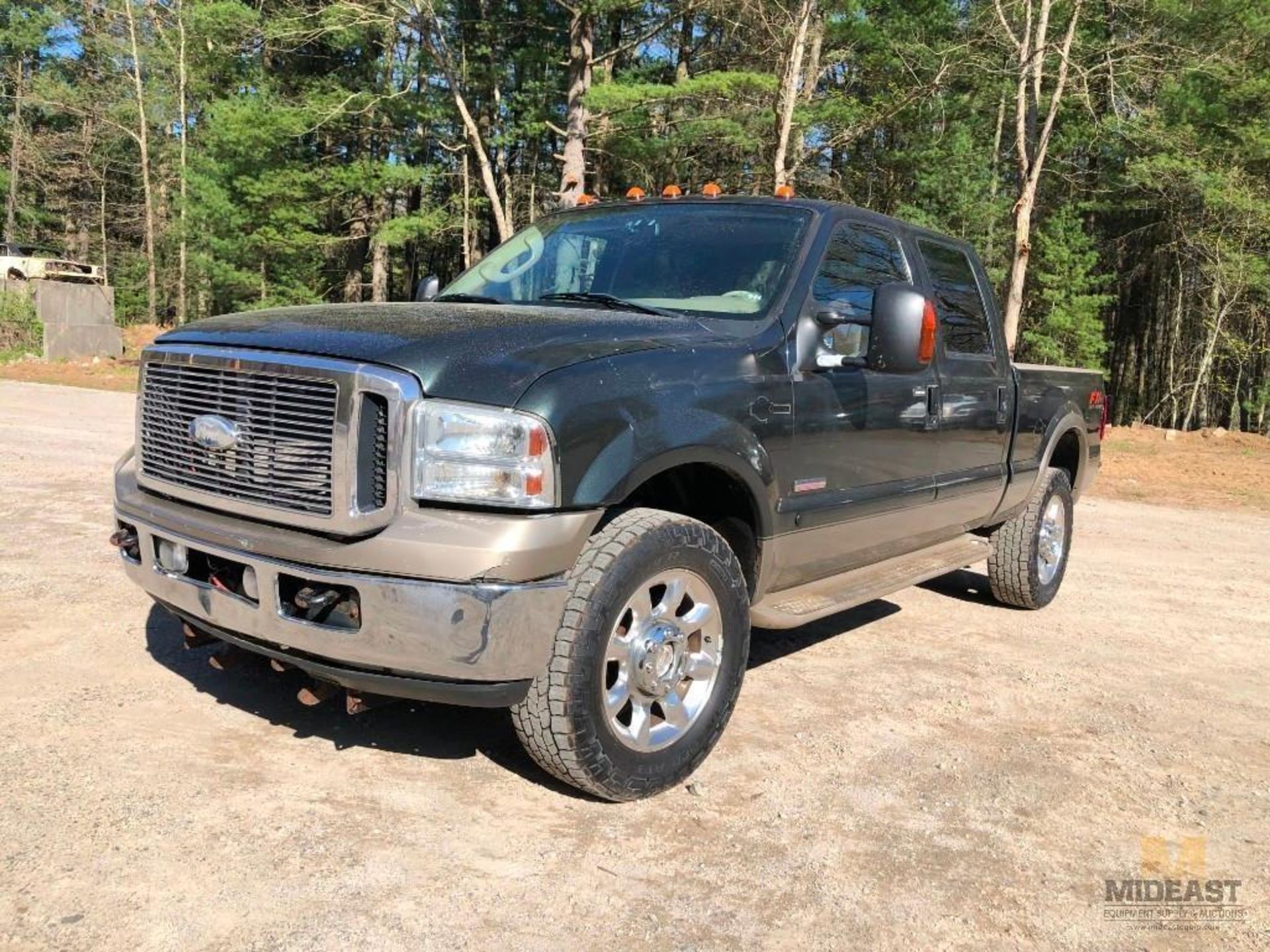 2006 Ford F-350 Pickup Truck, VIN 1FTWW31P16EB37496