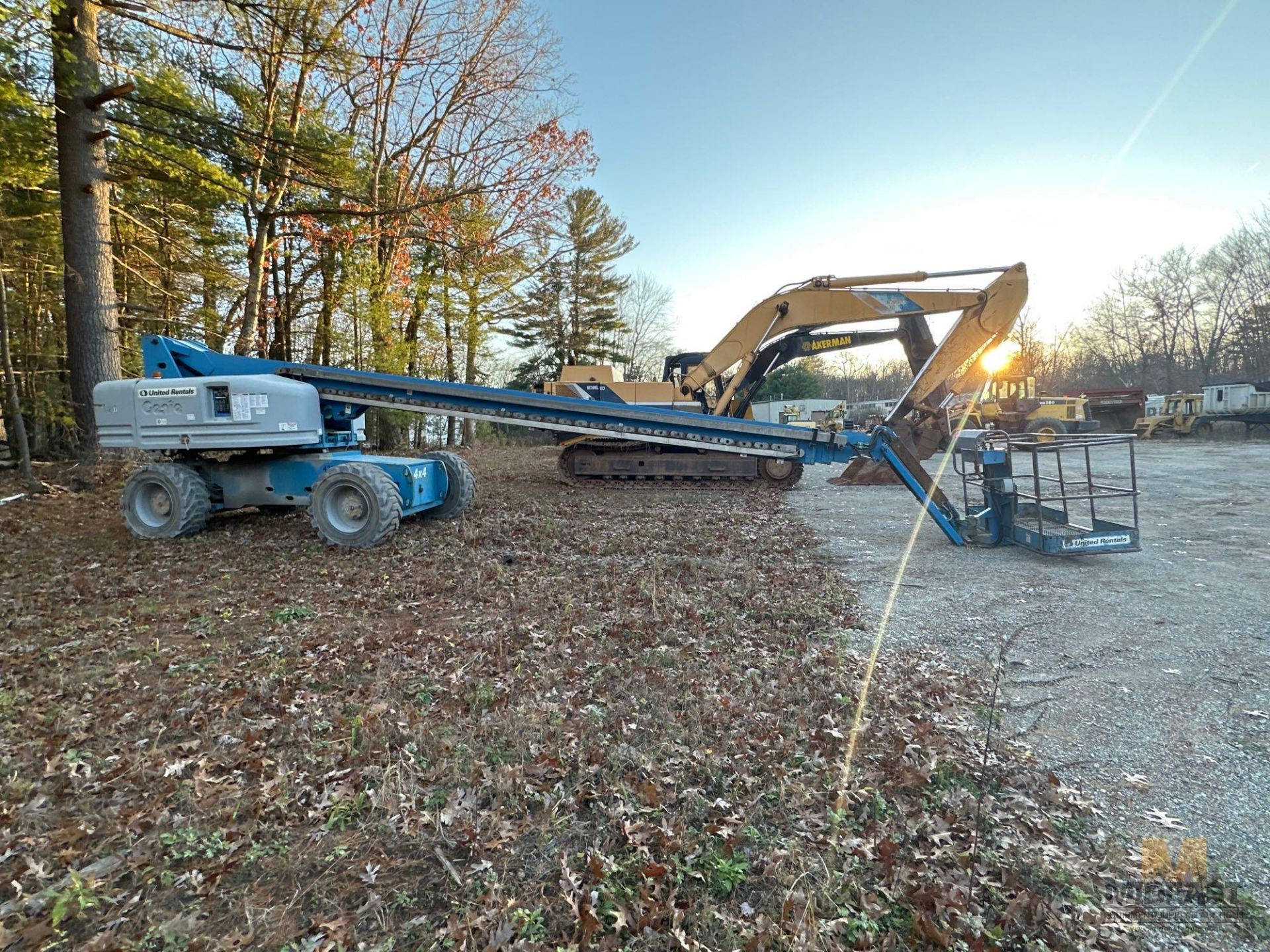 1998 Genie S85 Boom Lift sn - Image 6 of 11