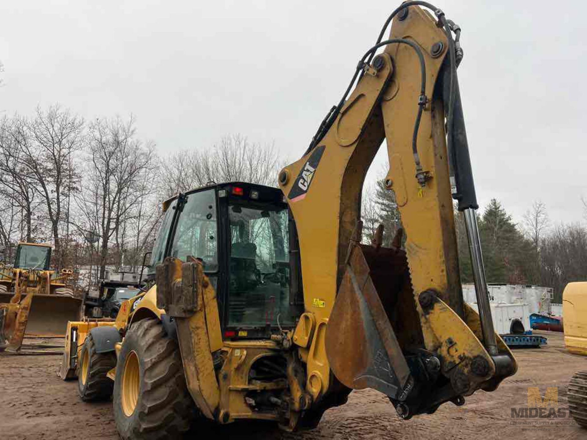 CAT 450 E Backhoe - Image 5 of 29