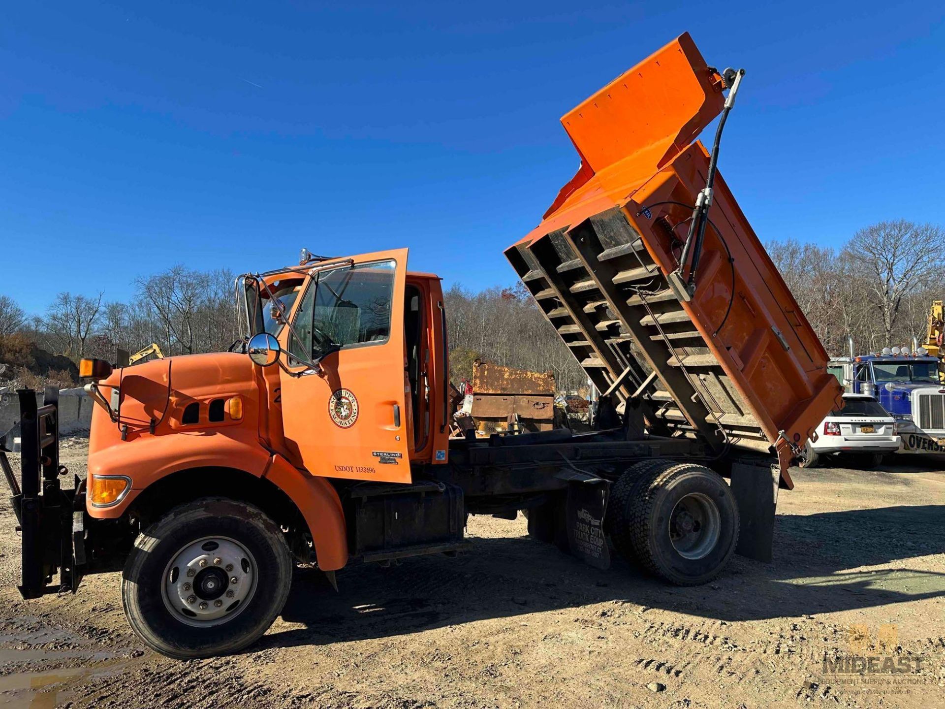 Sterling L7500 6 wheel dump truck - Image 21 of 32