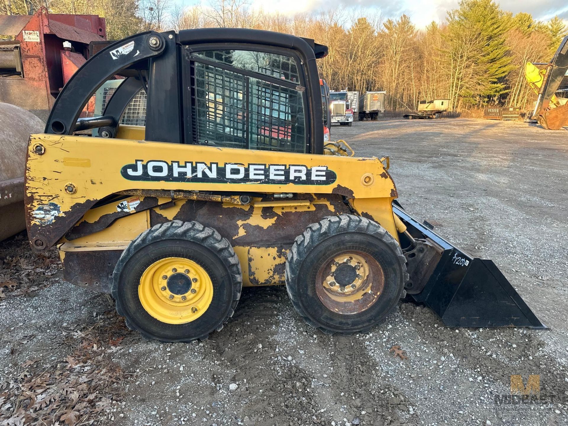 John Deere Skid Steer - Image 5 of 9