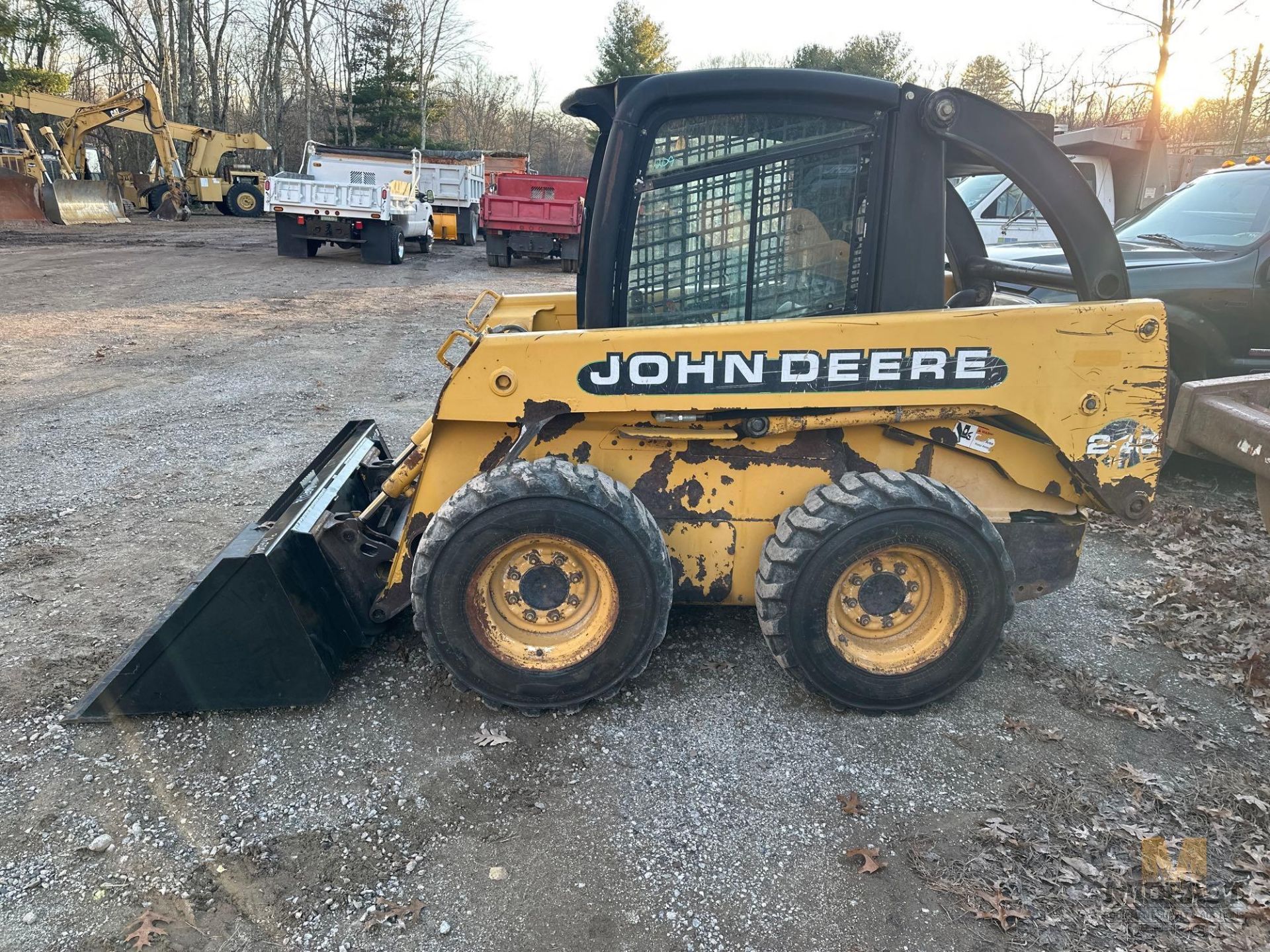 John Deere Skid Steer - Image 2 of 9