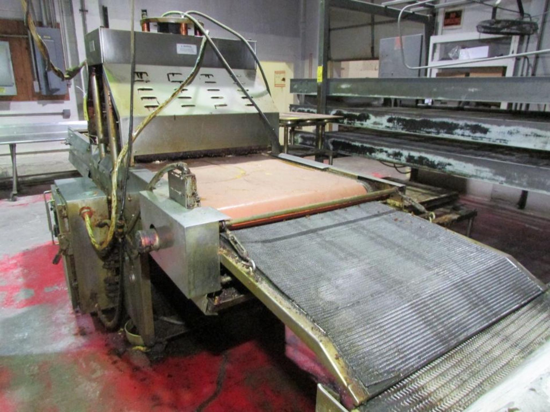 LOT: AM Mk32 Pizza Press, 32"x32" Pizza Dies, 10'x32" Conveyor (LOT SUBJECT TO ENTIRETY BID LOT 52) - Image 10 of 16