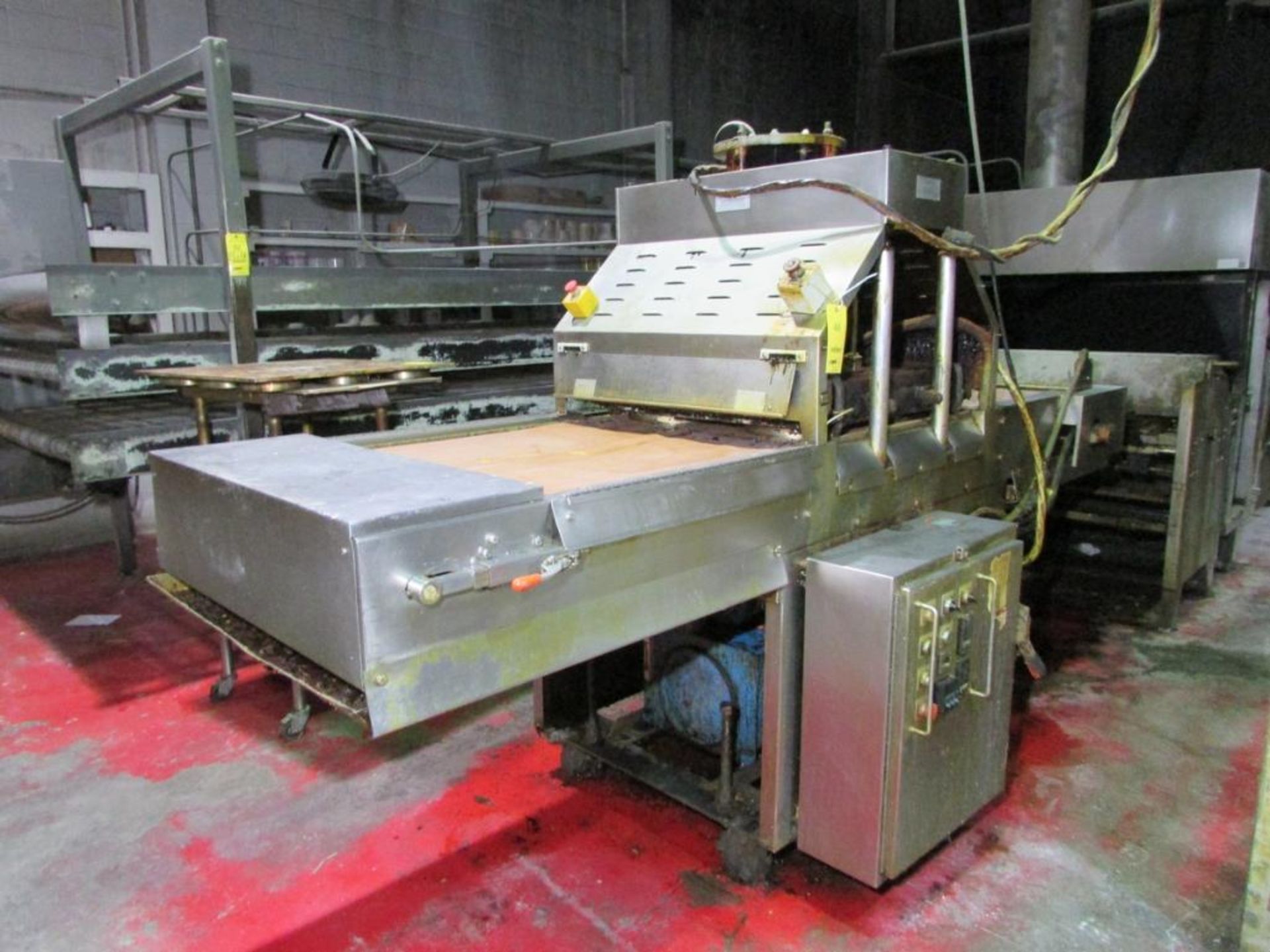 LOT: AM Mk32 Pizza Press, 32"x32" Pizza Dies, 10'x32" Conveyor (LOT SUBJECT TO ENTIRETY BID LOT 52)