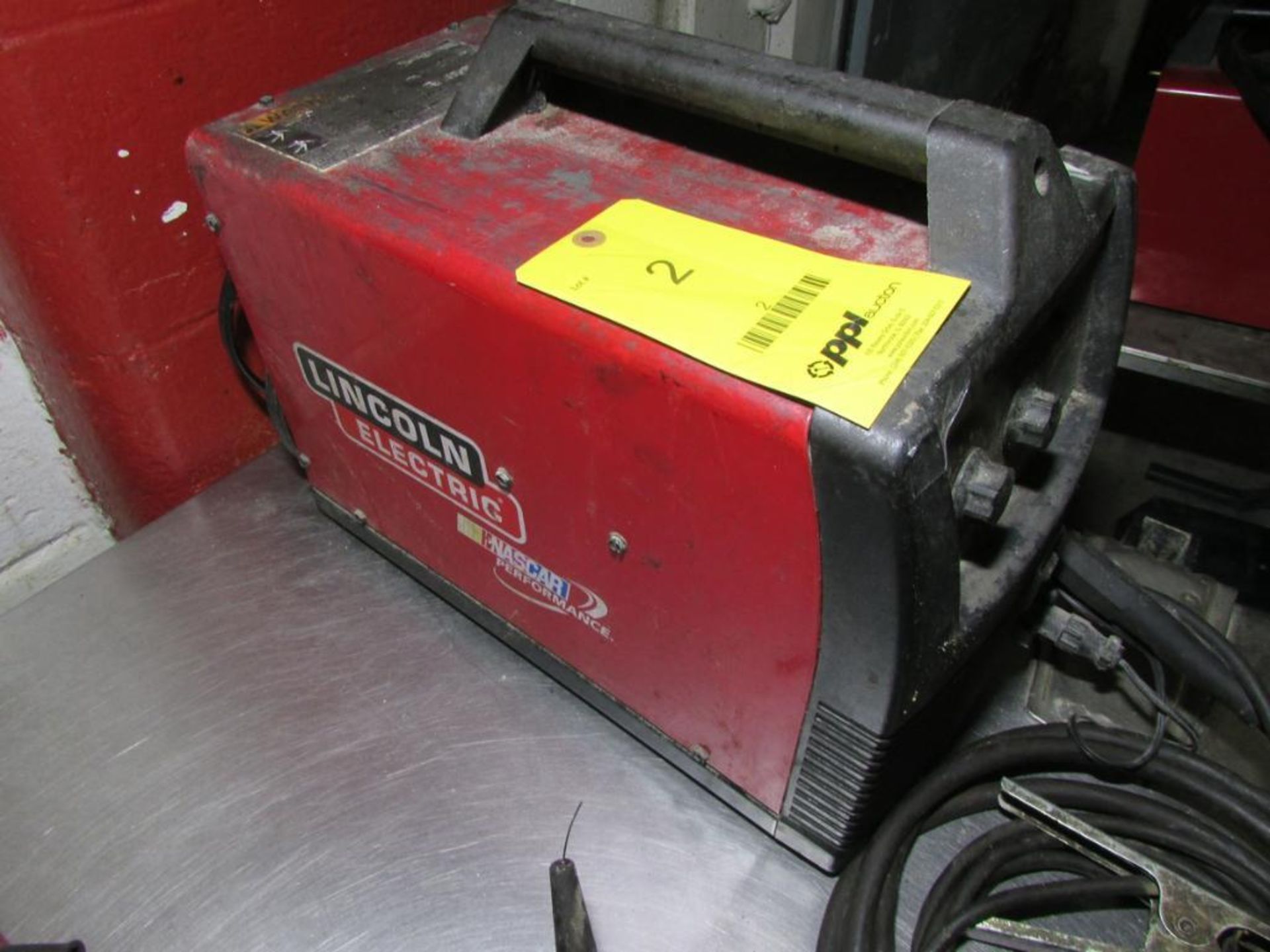 Lincoln Electric Pro Core 125 MIG Wire Welder. 30-125A, 90A 19V 20% Duty Cycle Output, 120V 20A 60Hz - Image 4 of 7