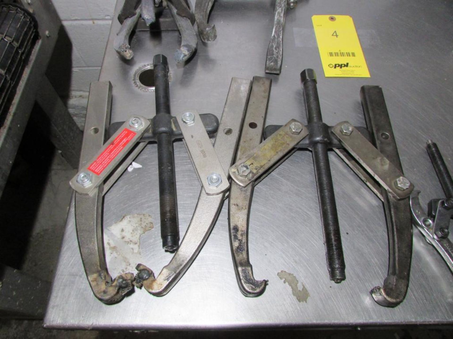 LOT: (5) Assorted Gear/Bearing Pullers - Image 2 of 4