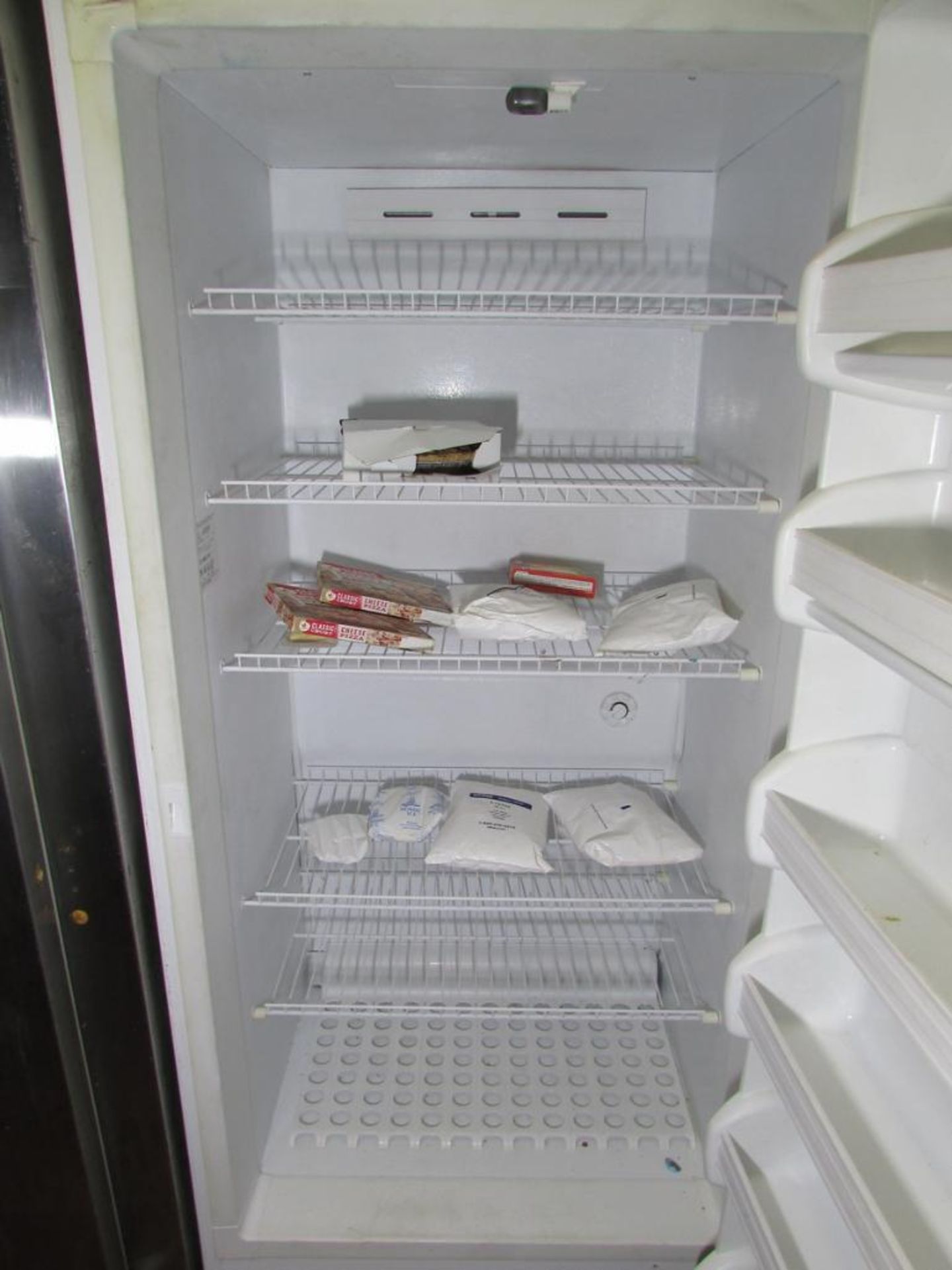 Frigidaire Commercial LFFU2065DW7 Commercial Freezer. Approx. 20"x27"x57" Chamber, 115V 60Hz 1PH. S/ - Image 3 of 4