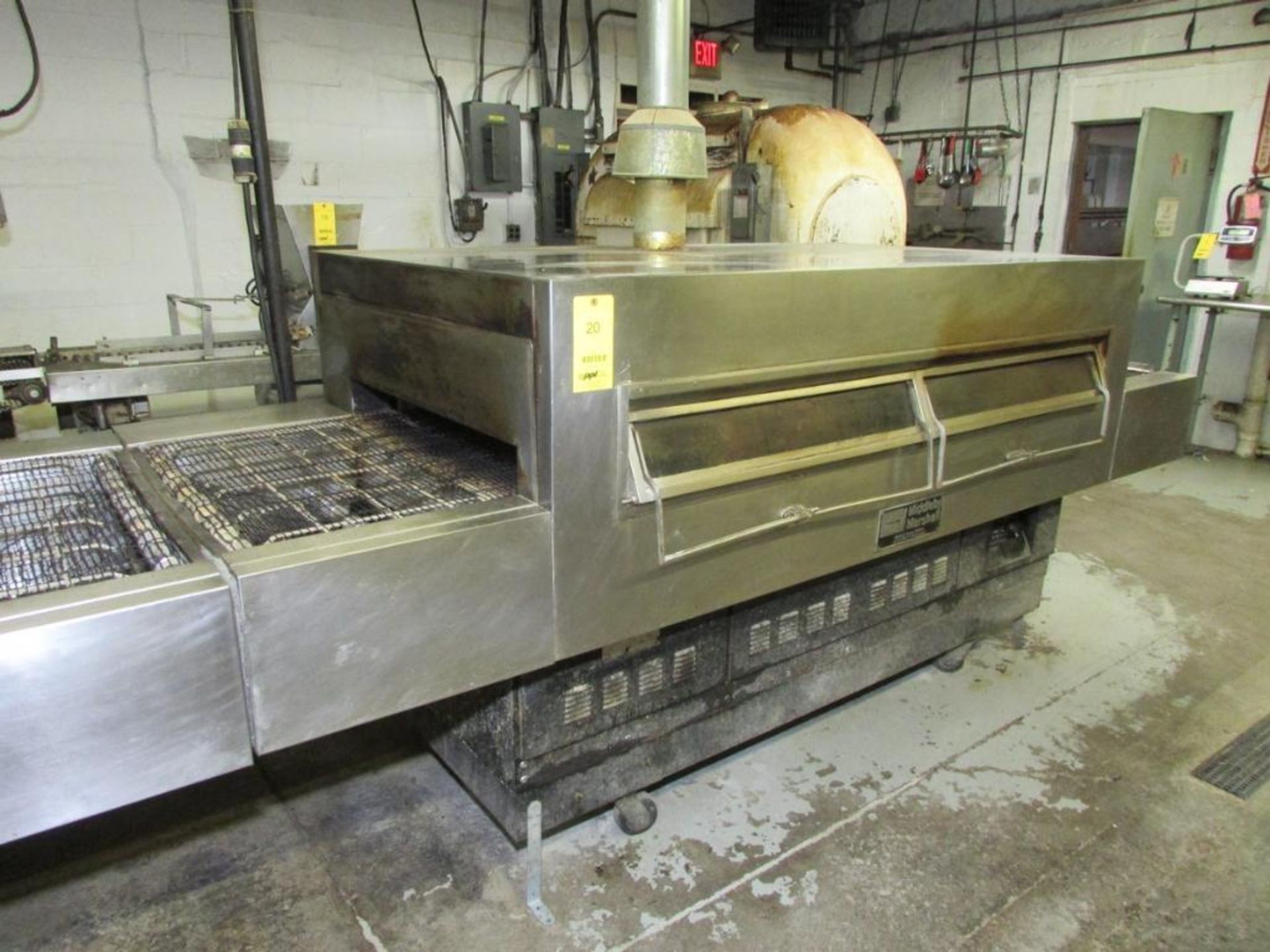 Middleby Marshall PS-250G Conveyor Tunnel Oven. 32"x4" Window, 80" Baking Chamber, 32"x10" Conveyor.