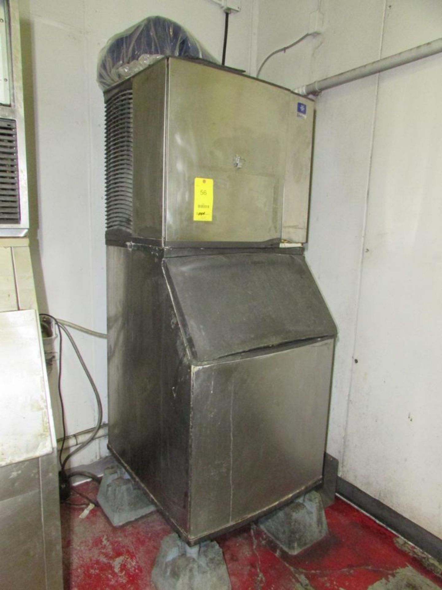 Manitowoc B570 Ice Machine, S/N- 110775862