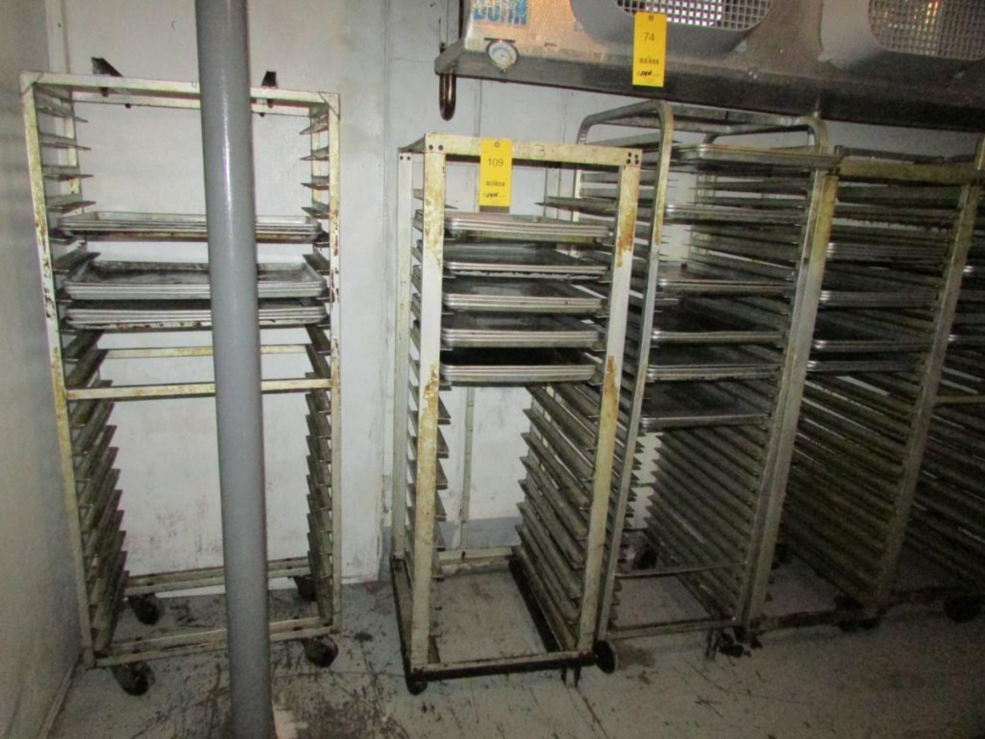 LOT: (6) 18"26" Baking Tray Racks