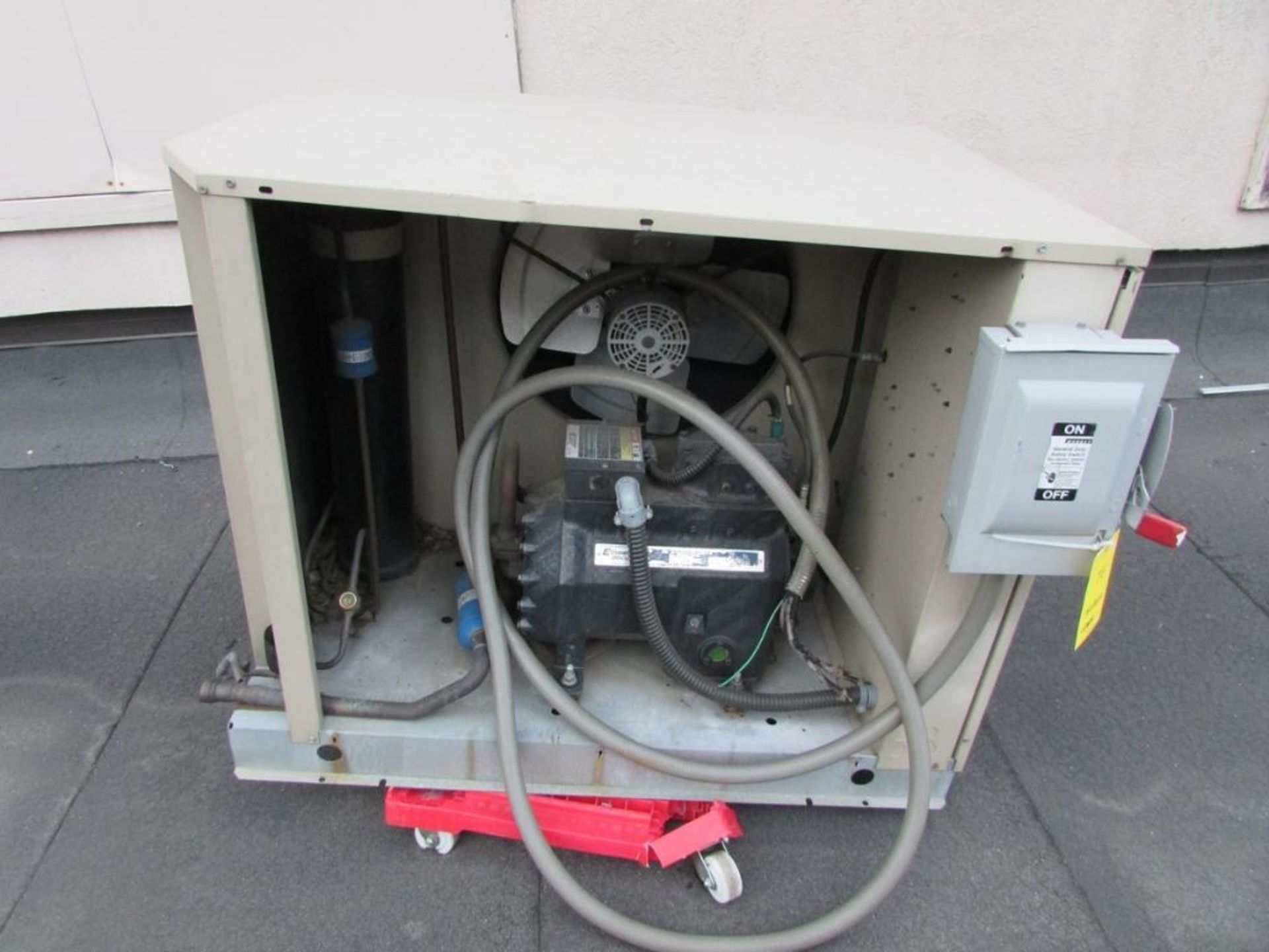 Bohn/Heatcraft BDT0500H2C Out Door Freezer Compressor Unit. 208-230/460V 60Hz 3PH. (Loc. Roof) - Image 2 of 8