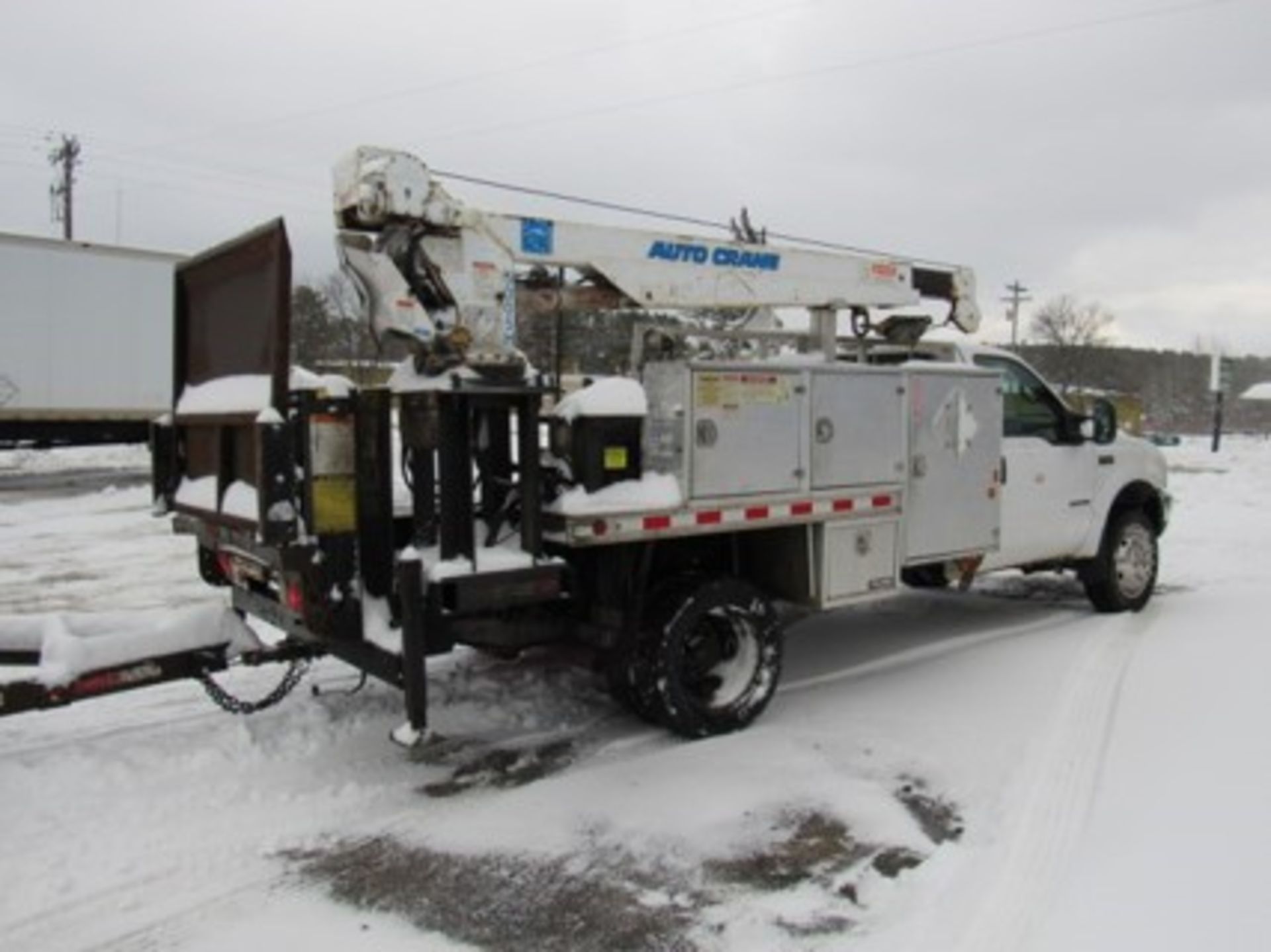 Ford F-550 XL super duty Crane truck - Image 8 of 13