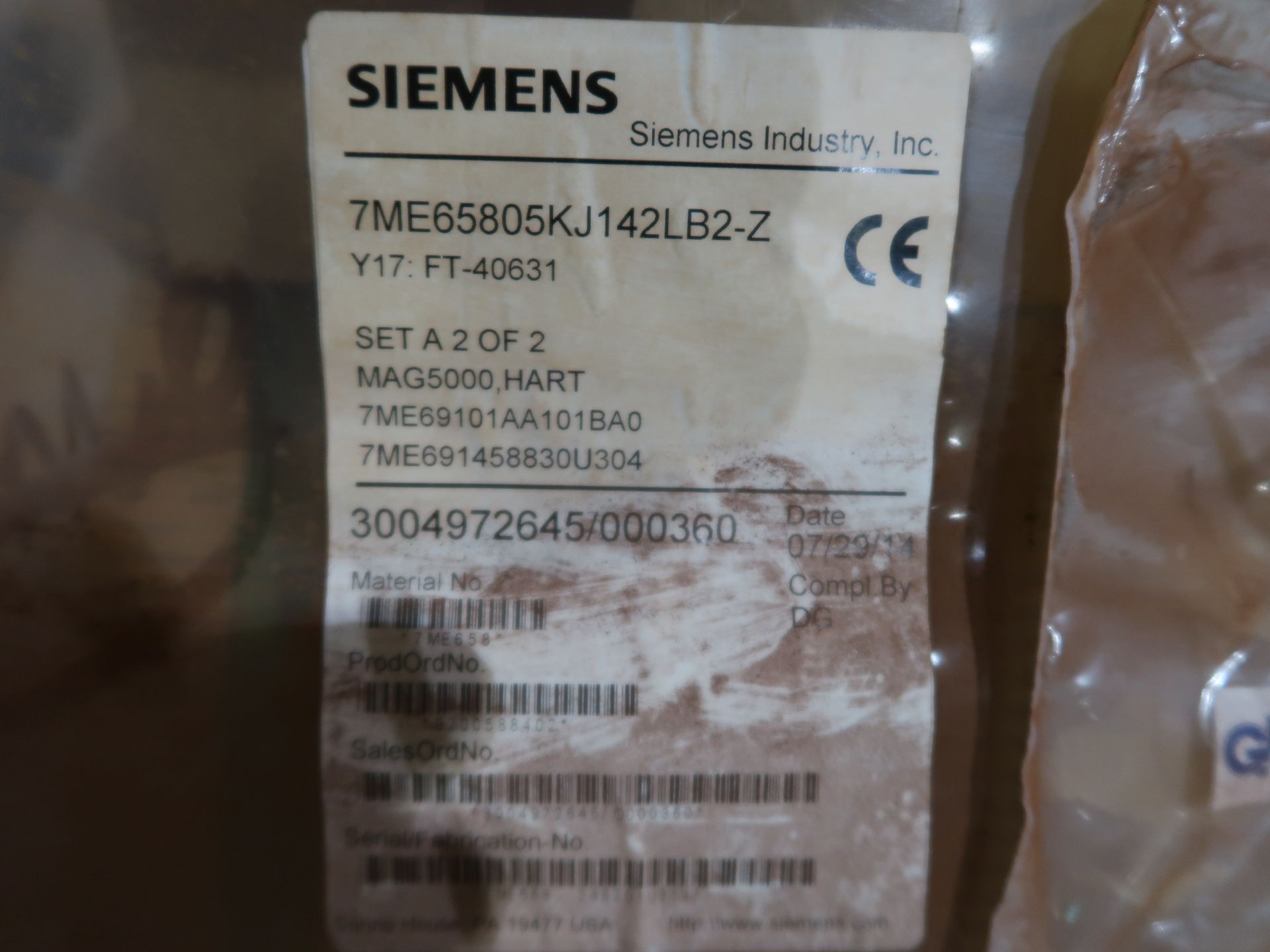 Siemens flow meter - Image 2 of 2