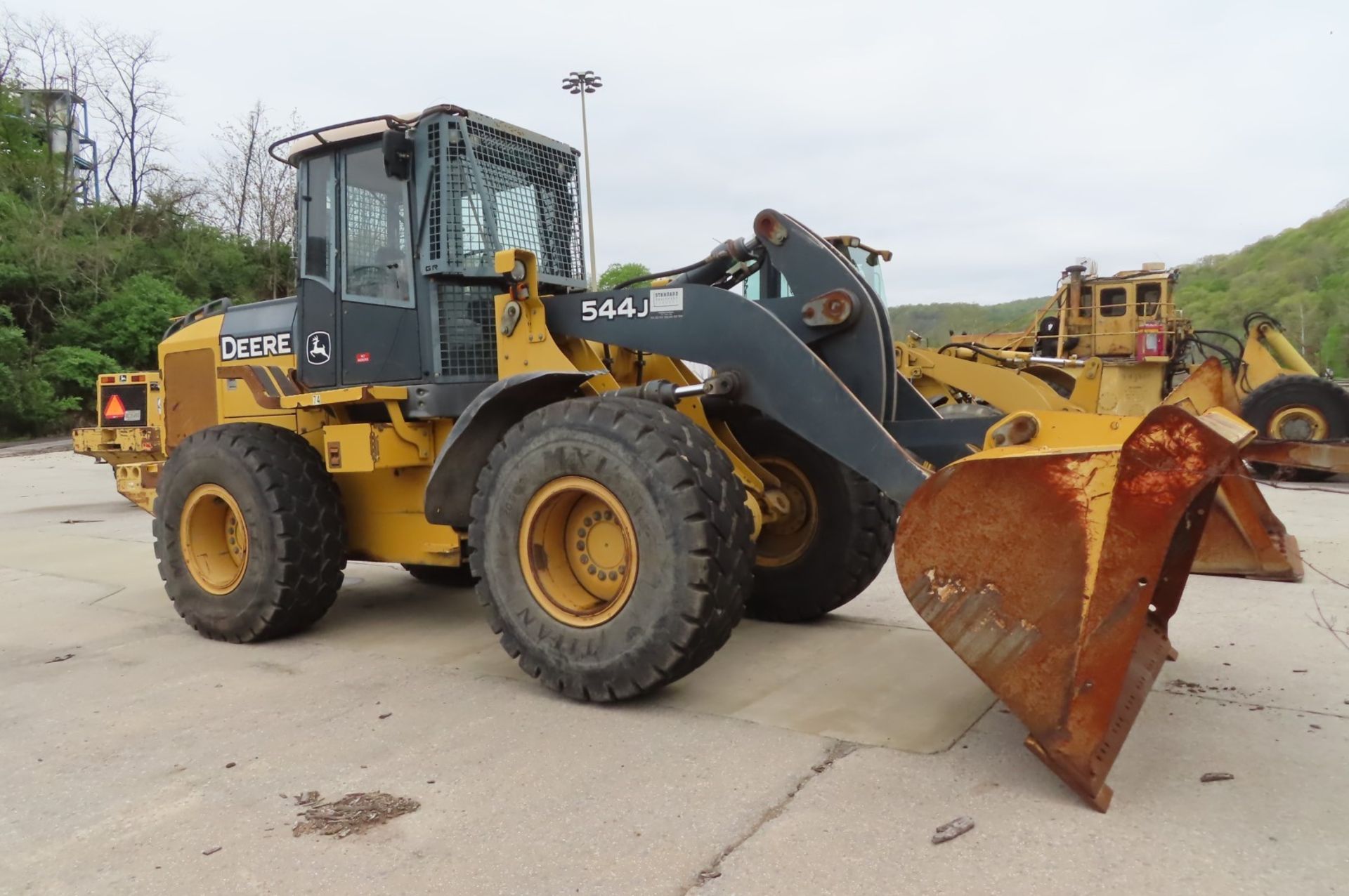 Wheel Loader - Image 2 of 4