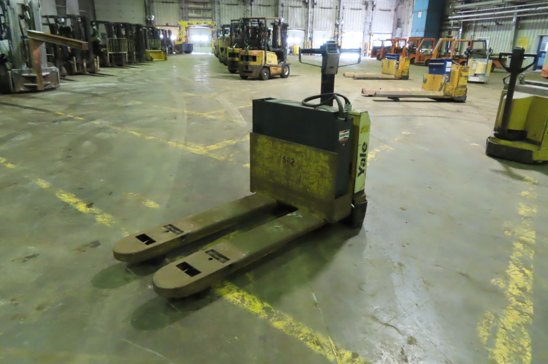 Pallet Mover - Image 2 of 2