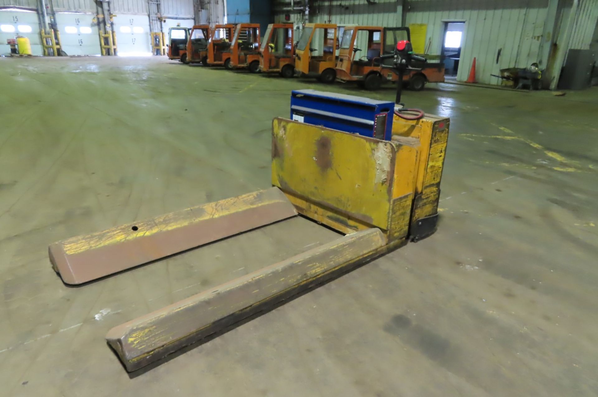 Pallet Mover - Image 2 of 5