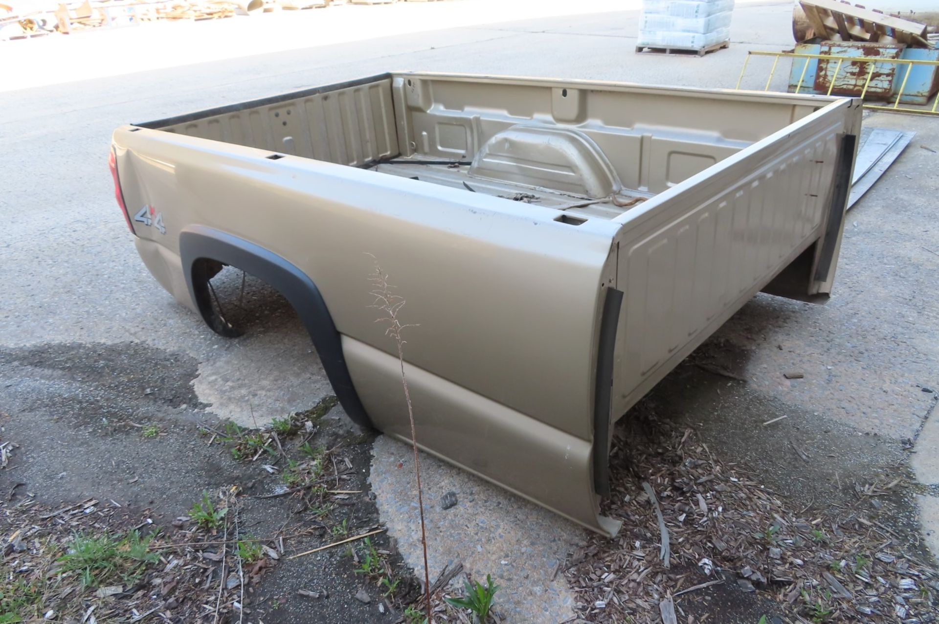 Chevrolet truck bed, 8', with bumper [Area: Outside Warehouse] - Image 2 of 2