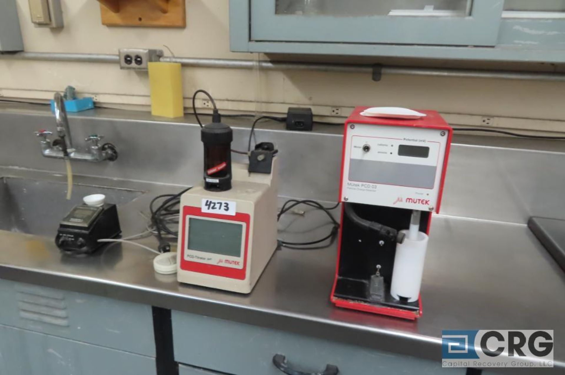 Particle charge detector & Titrator