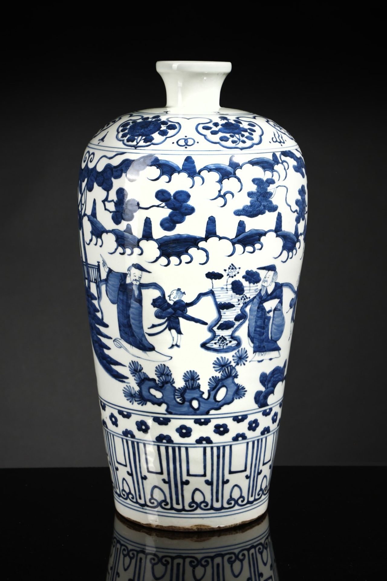 Arte Cinese  A large porcelain meipingChina, 20th century . - Bild 3 aus 5