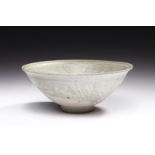 Arte Sud-Est Asiatico A pale green celadon cup Thailand, Sukhothai (1238-1351) .