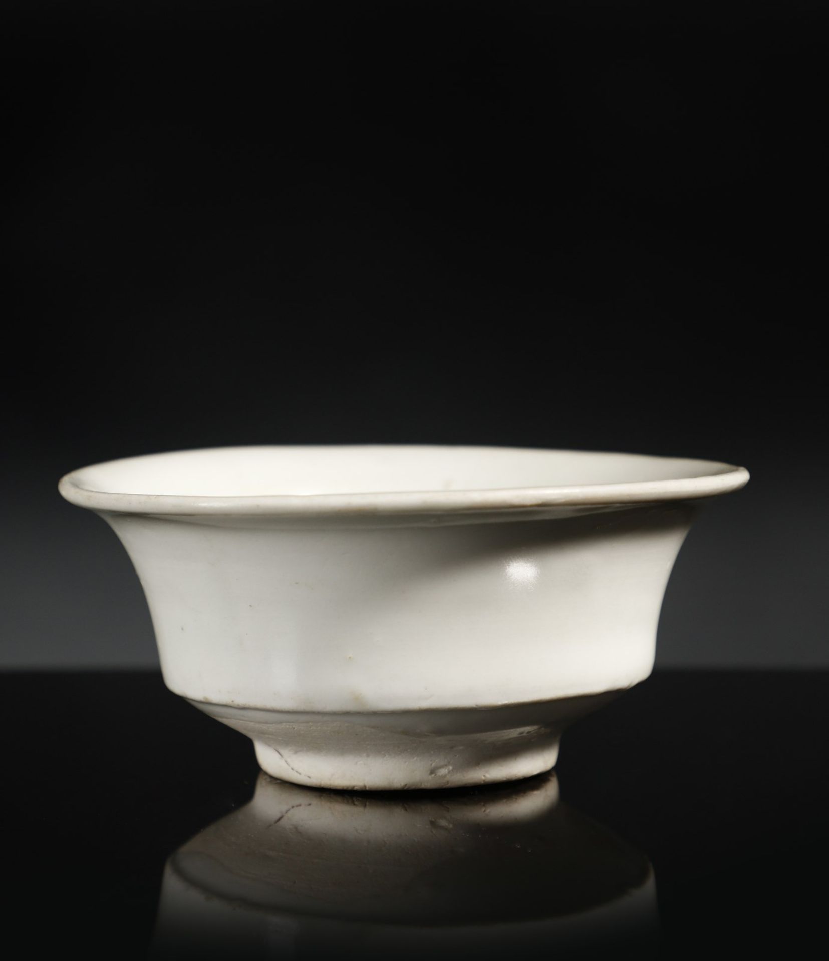 Arte Cinese  A Dehua porcelain cupChina, Ming dynasty (1368-1644), 15th century.